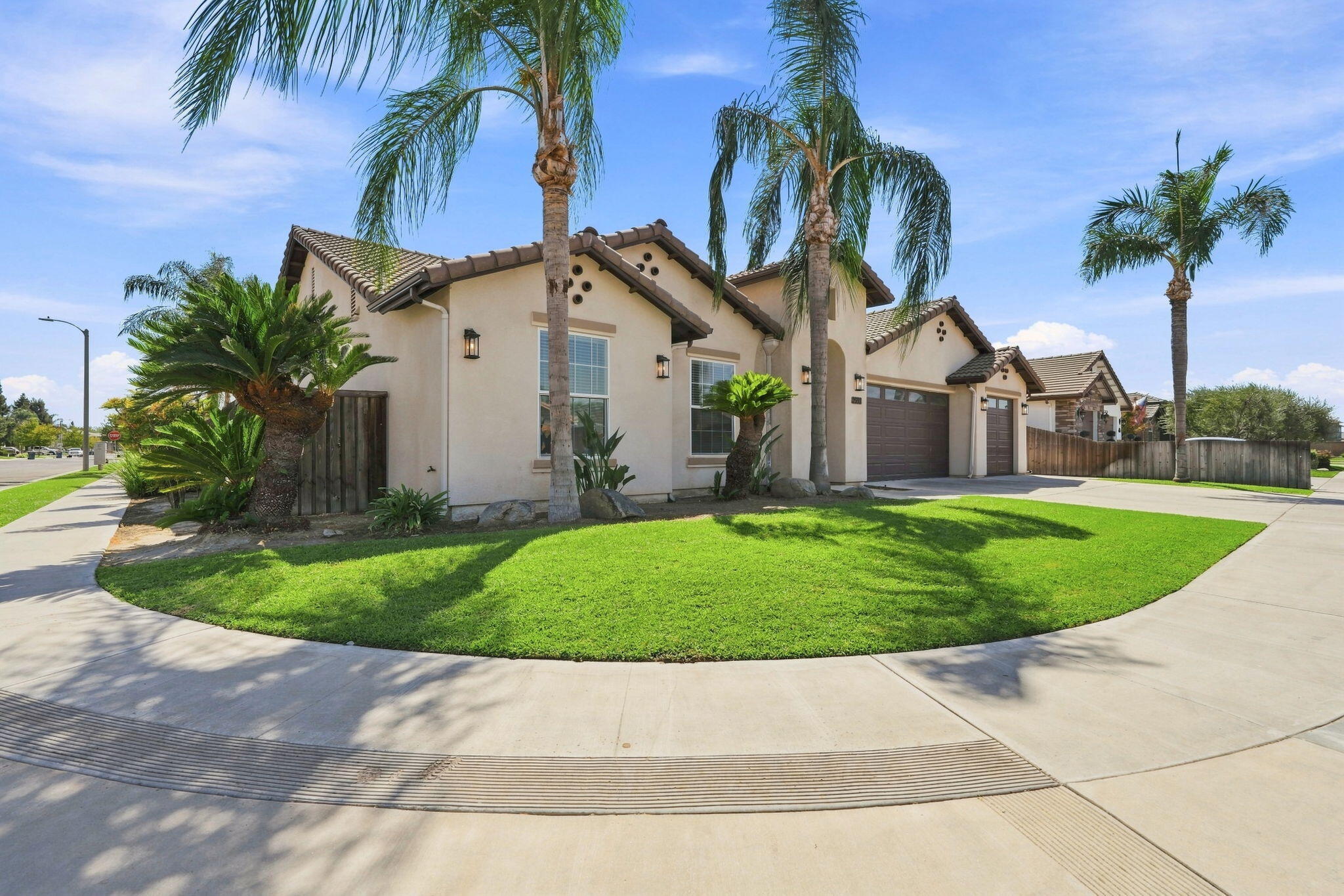 2697 Doral Ct, Tulare, CA 93274
