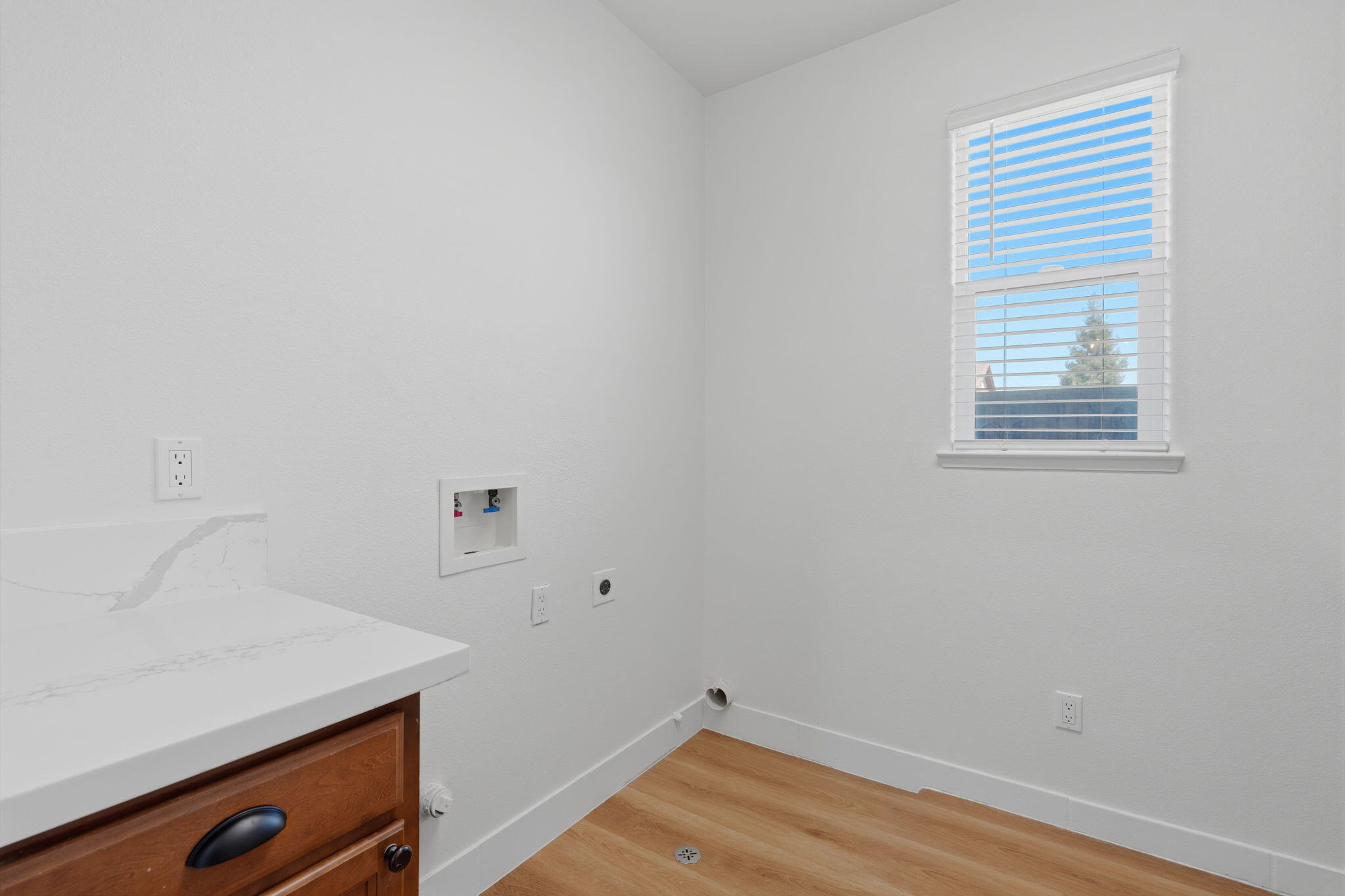 2697 Doral Ct, Tulare, CA 93274