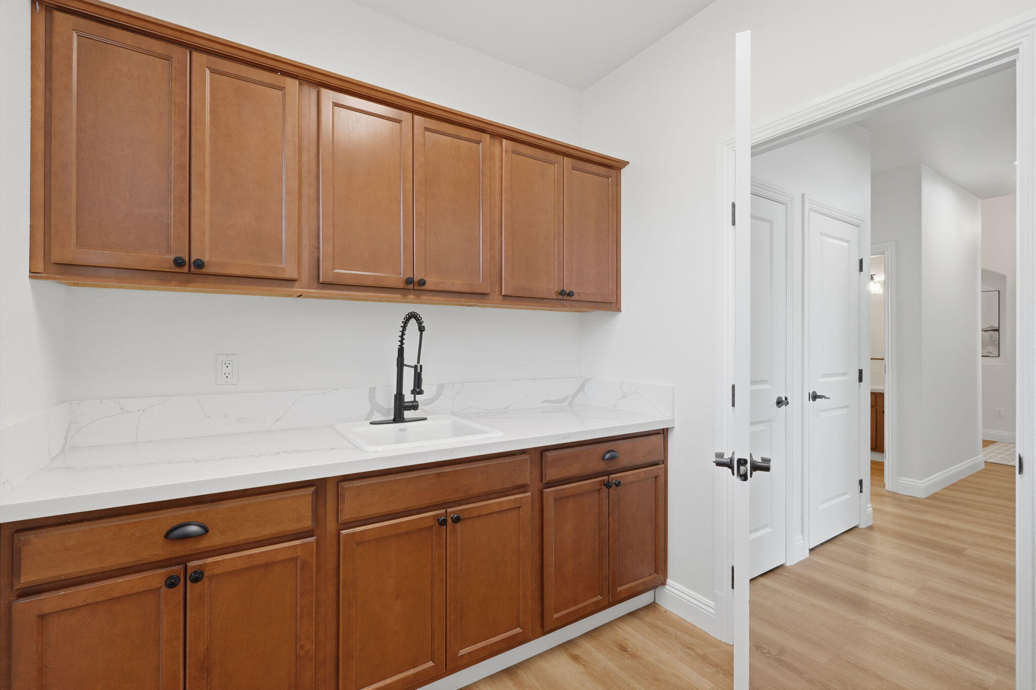 2697 Doral Ct, Tulare, CA 93274