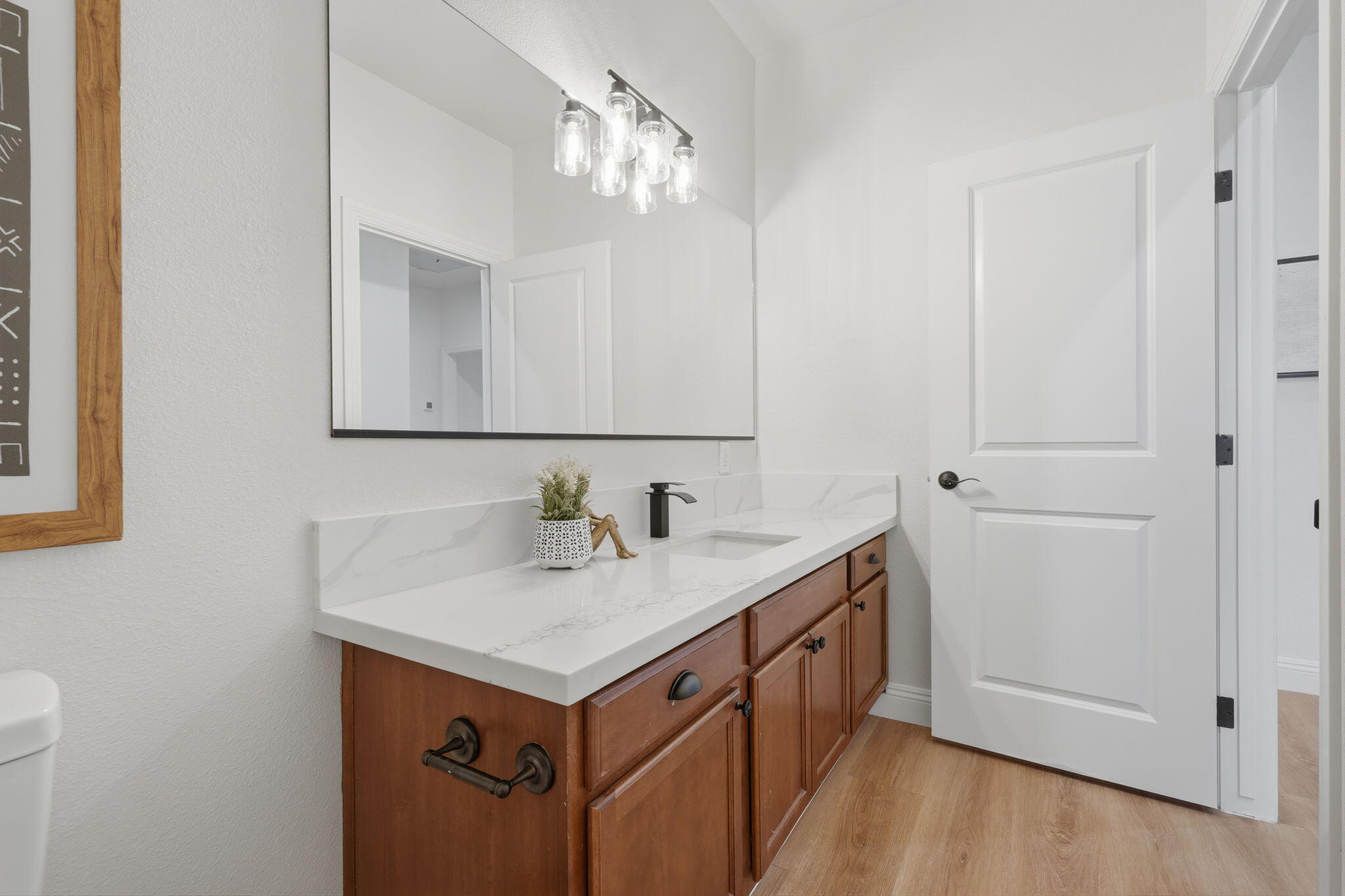 2697 Doral Ct, Tulare, CA 93274