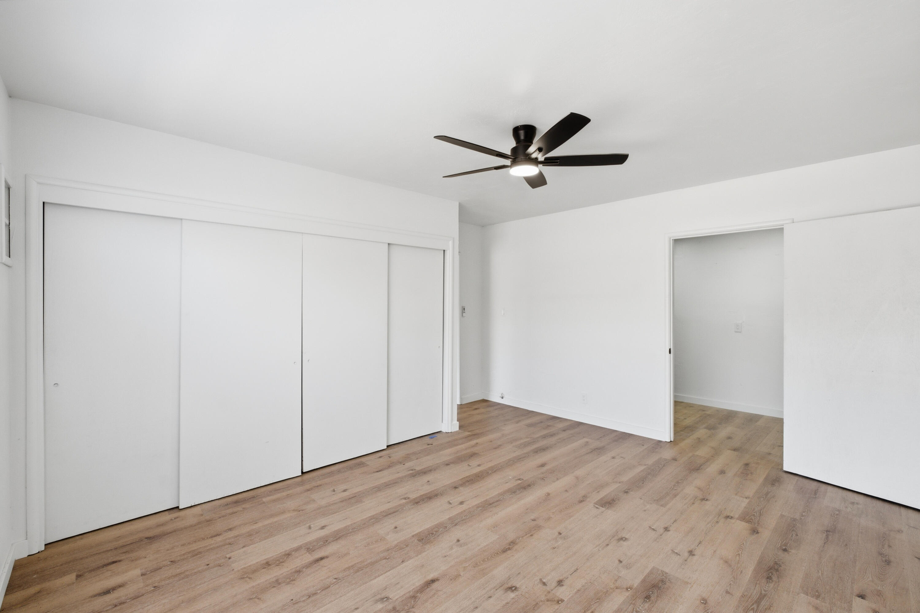 547 N M, Tulare, CA 93274
