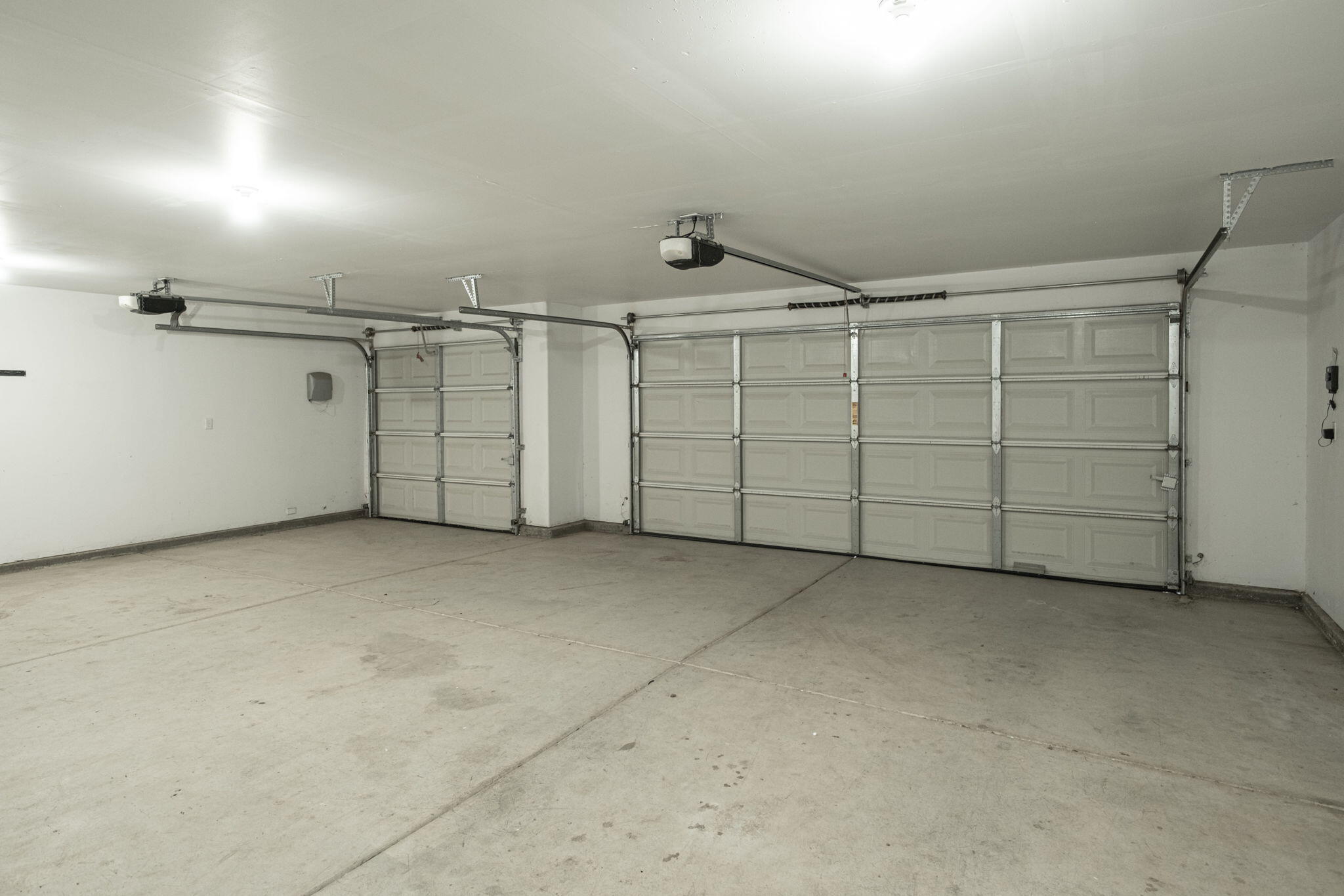 2717 W Wren Ave, Visalia, CA 93291