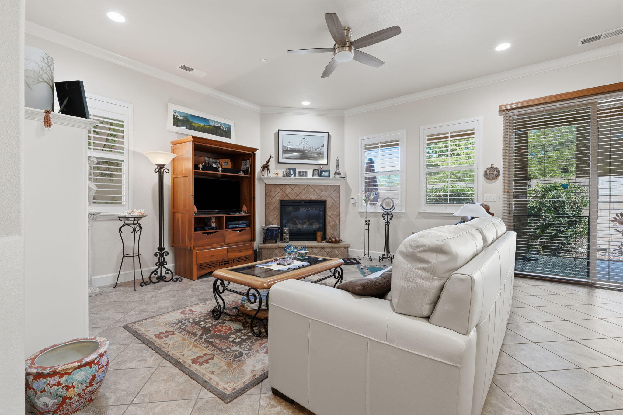 3536 S Tamarack St, Visalia, CA 93277