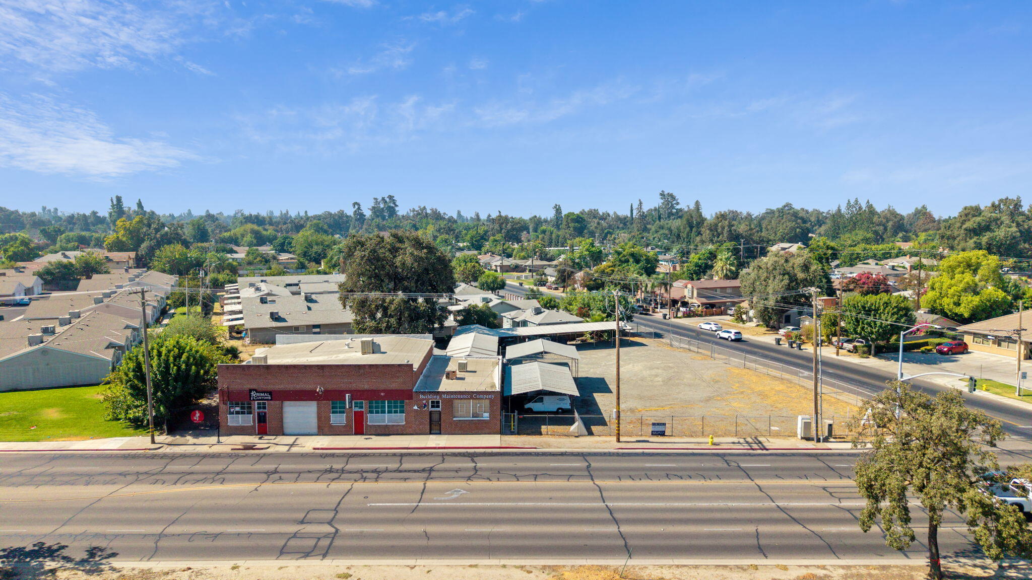 1417 W Murray Ave, Visalia, CA 93291