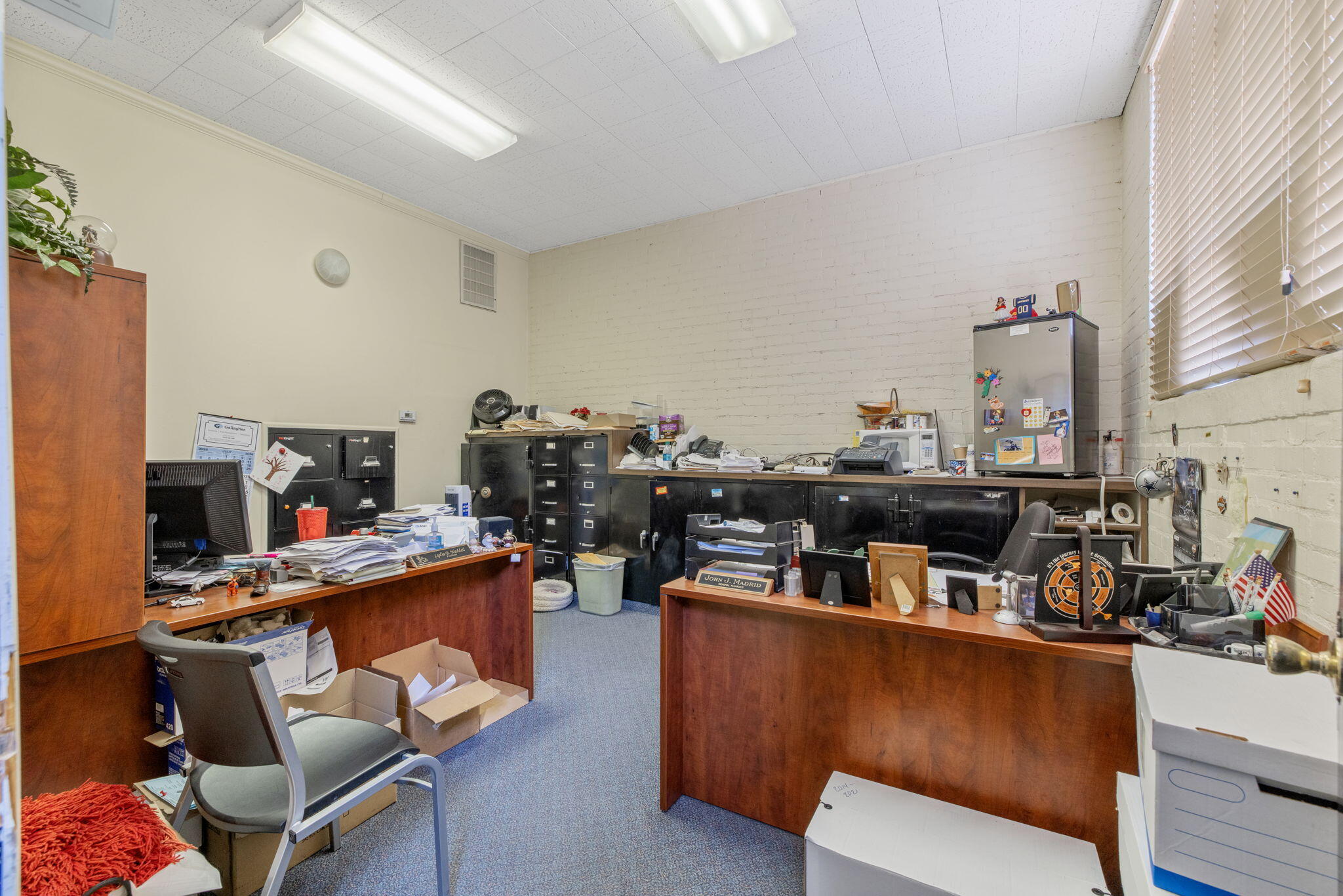 1417 W Murray Ave, Visalia, CA 93291