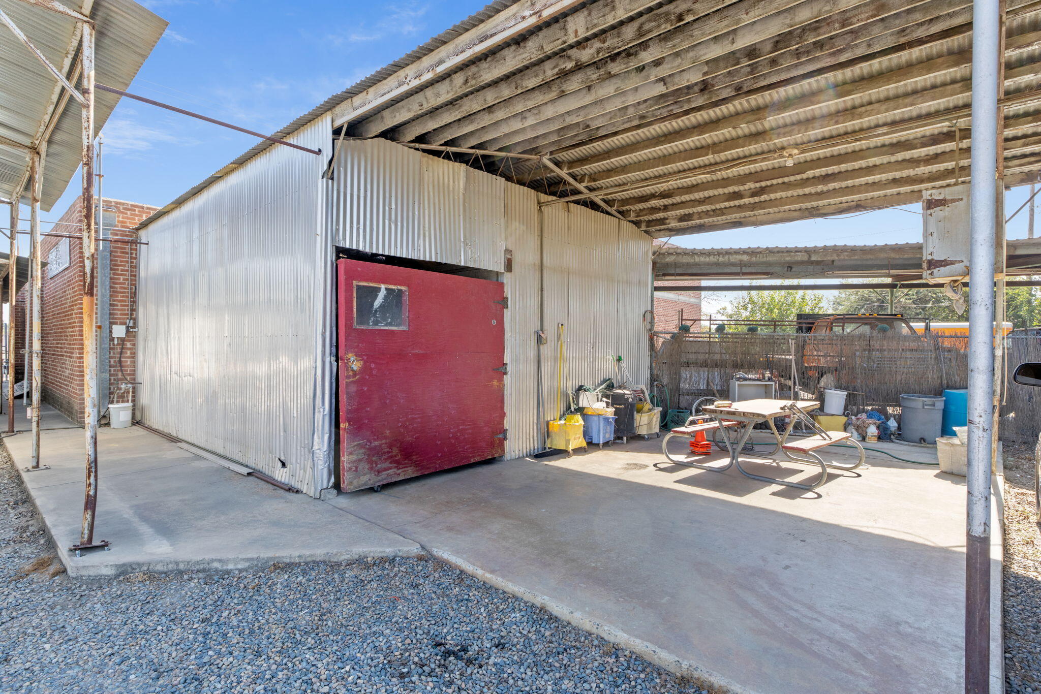 1417 W Murray Ave, Visalia, CA 93291