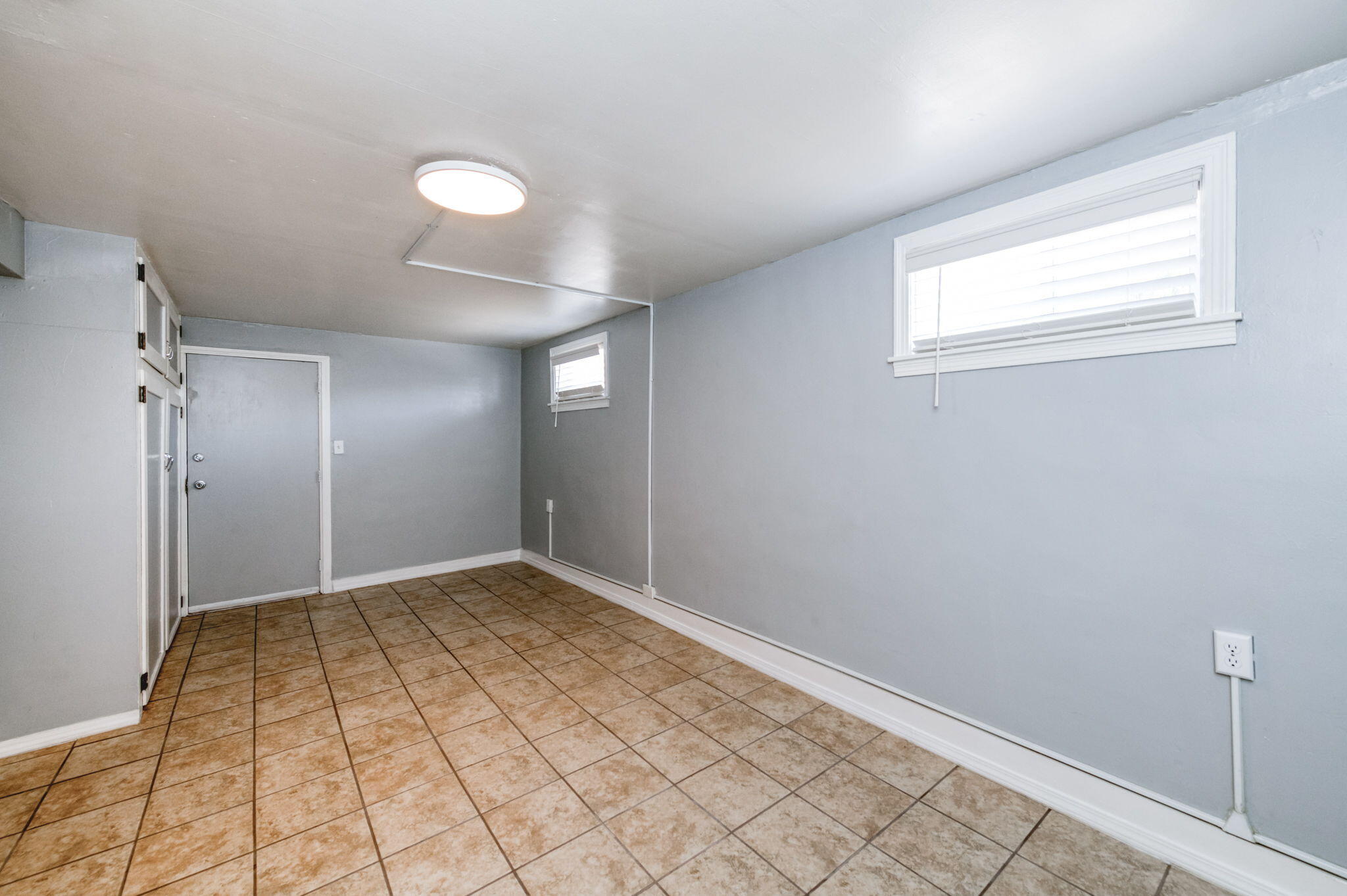 340 N K St, Dinuba, CA 93618