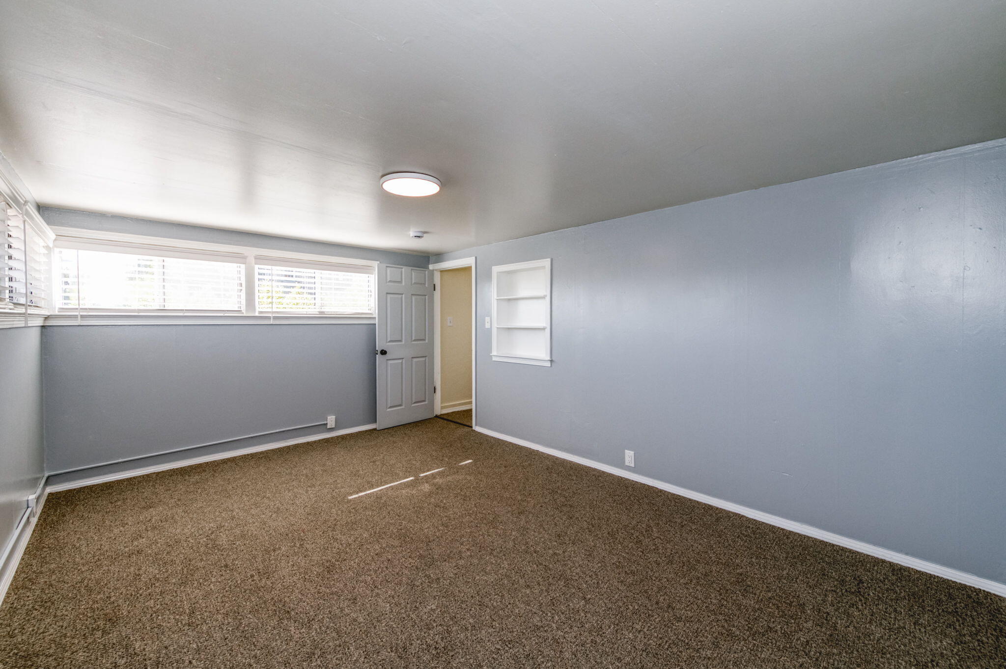 340 N K St, Dinuba, CA 93618