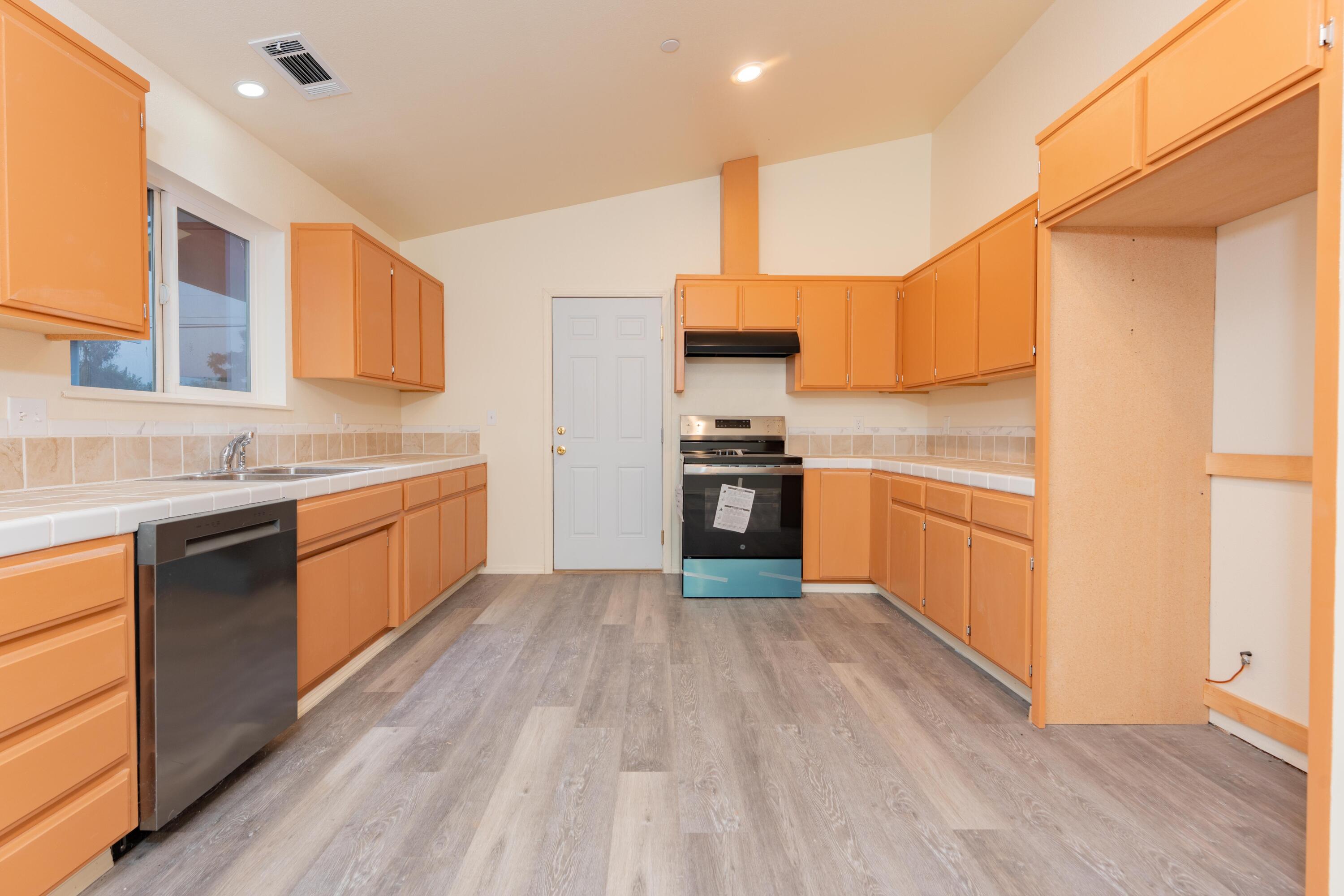 15409 Road 223, Porterville, CA 93257