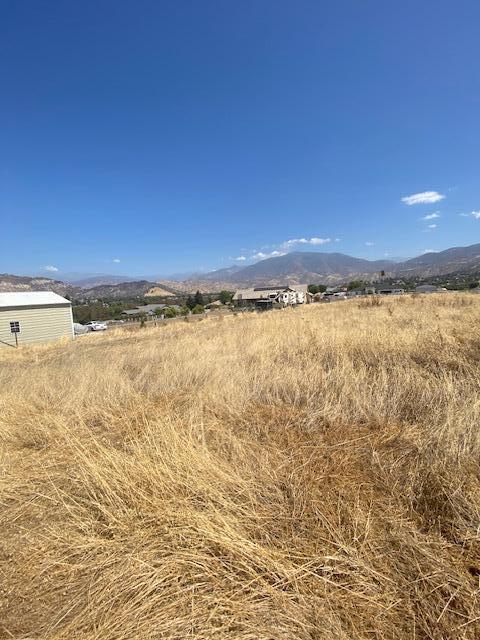 16837 Deer Creek Dr, Springville, CA 93265