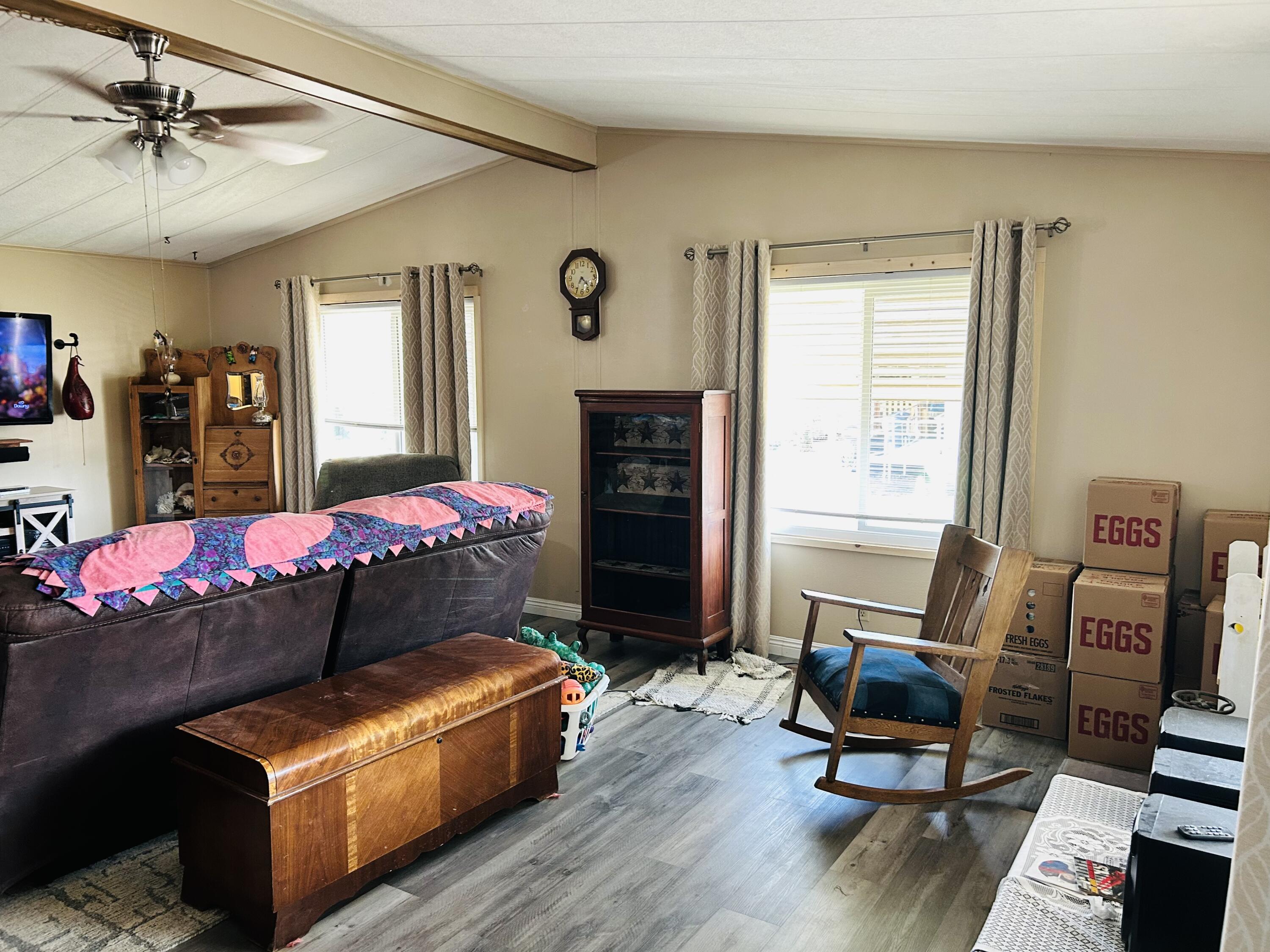 314 N Albert Ave #105, Exeter, CA 93221