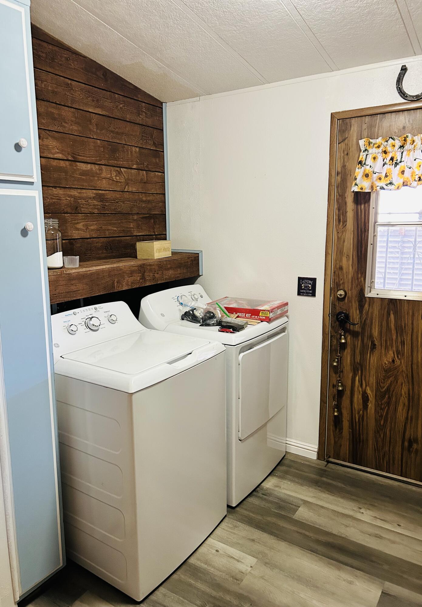 314 N Albert Ave #105, Exeter, CA 93221