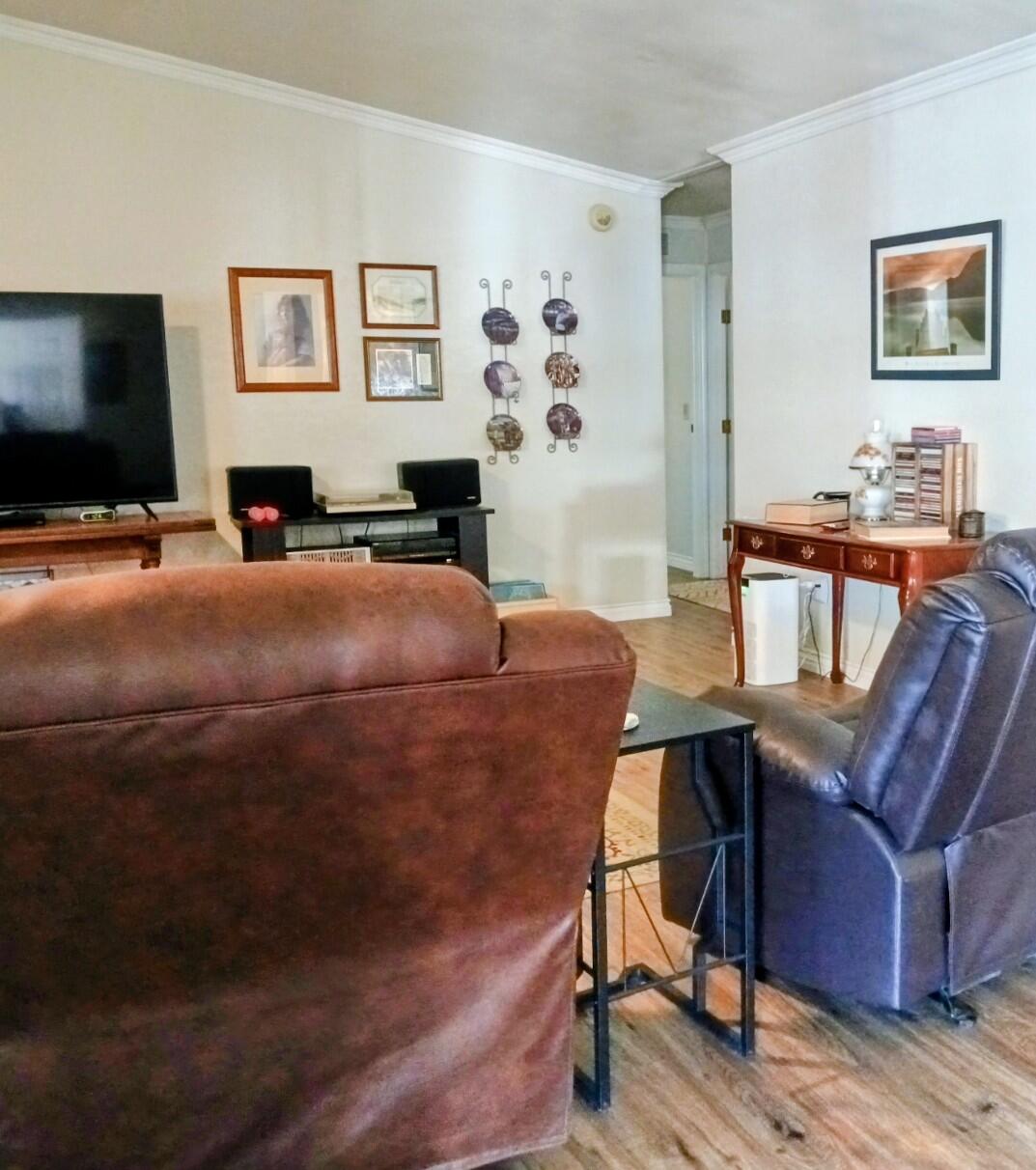 2459 N Oaks St #136, Tulare, CA 93274