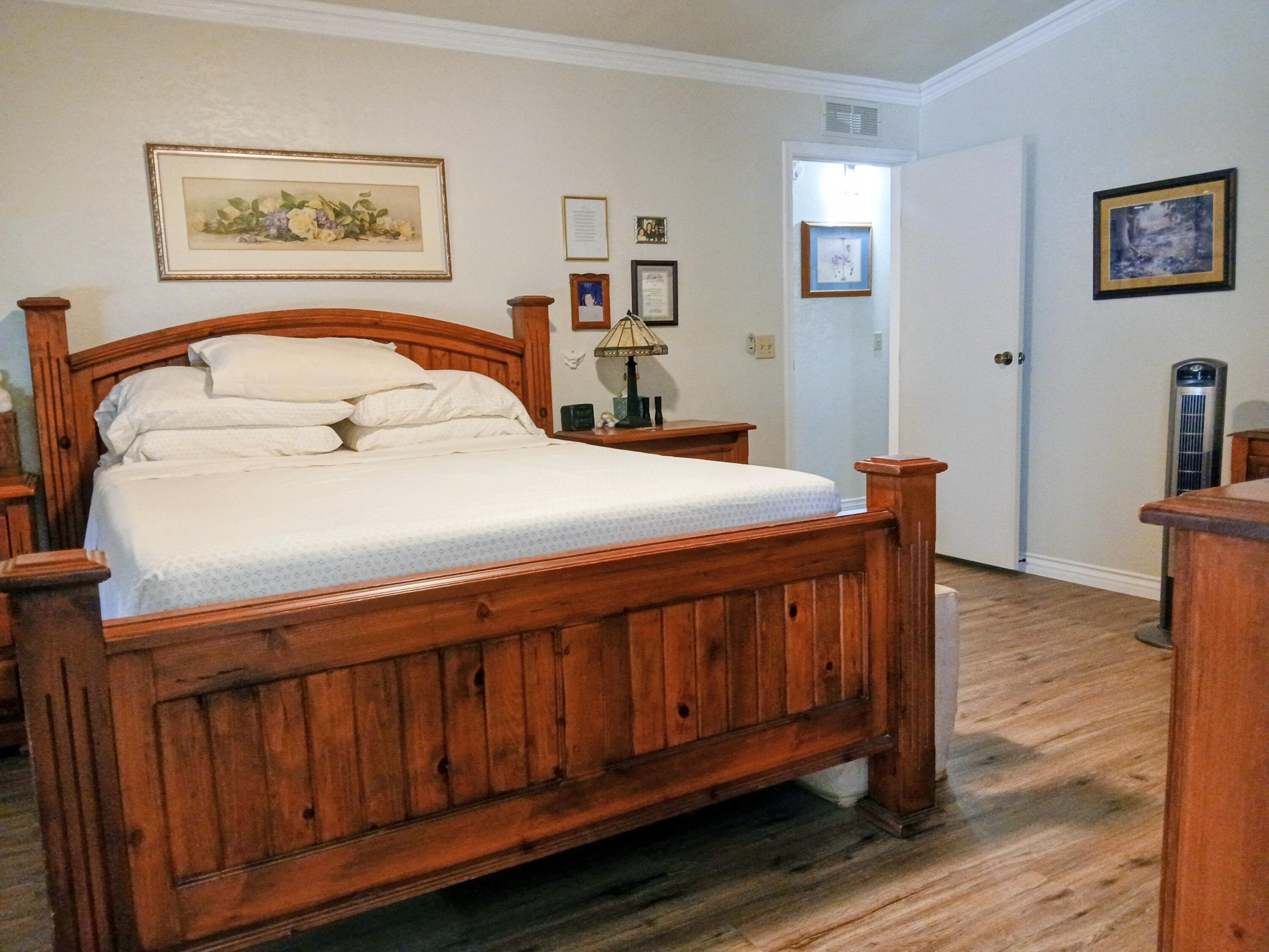 2459 N Oaks St #136, Tulare, CA 93274