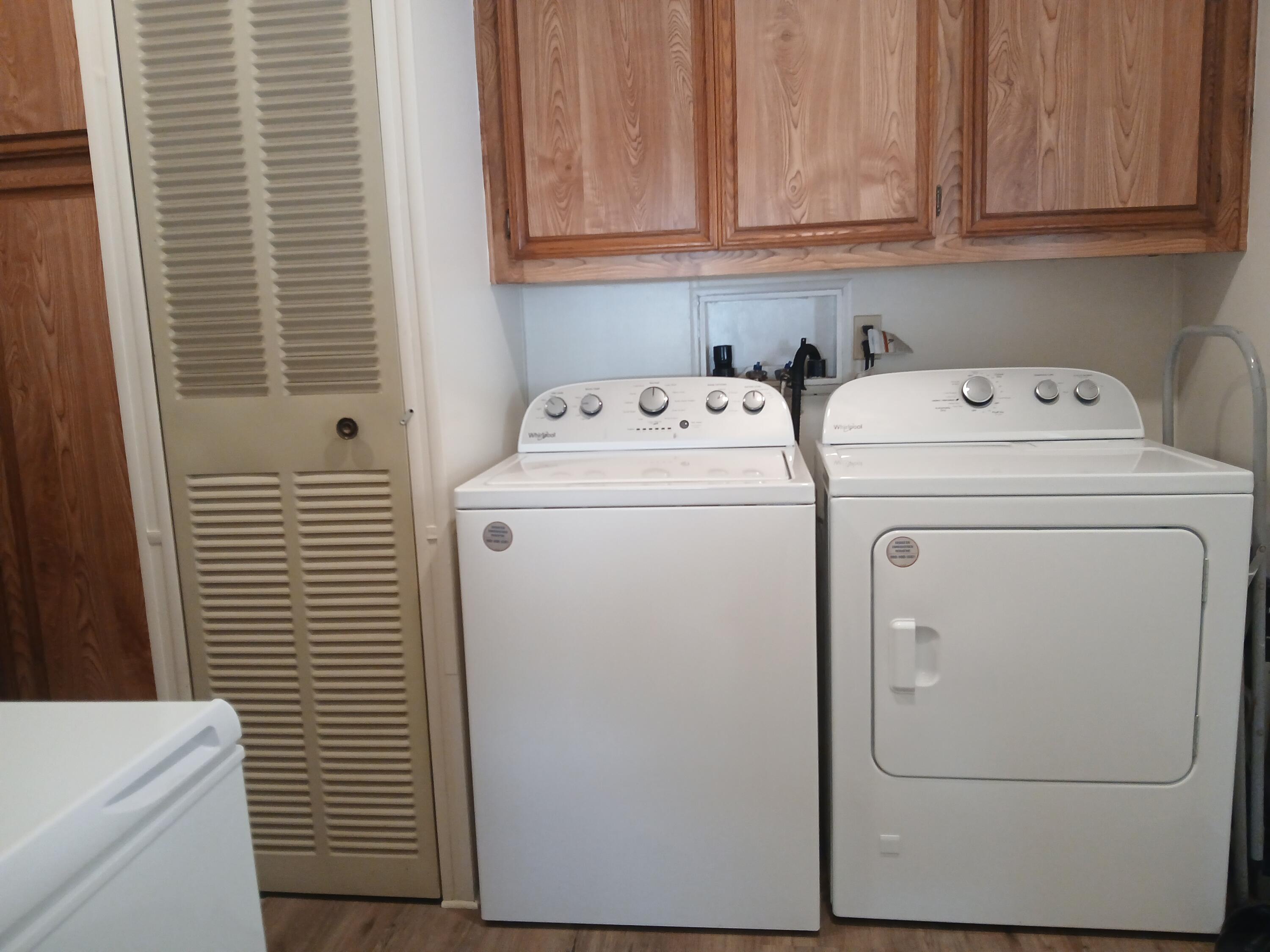 2459 N Oaks St #136, Tulare, CA 93274