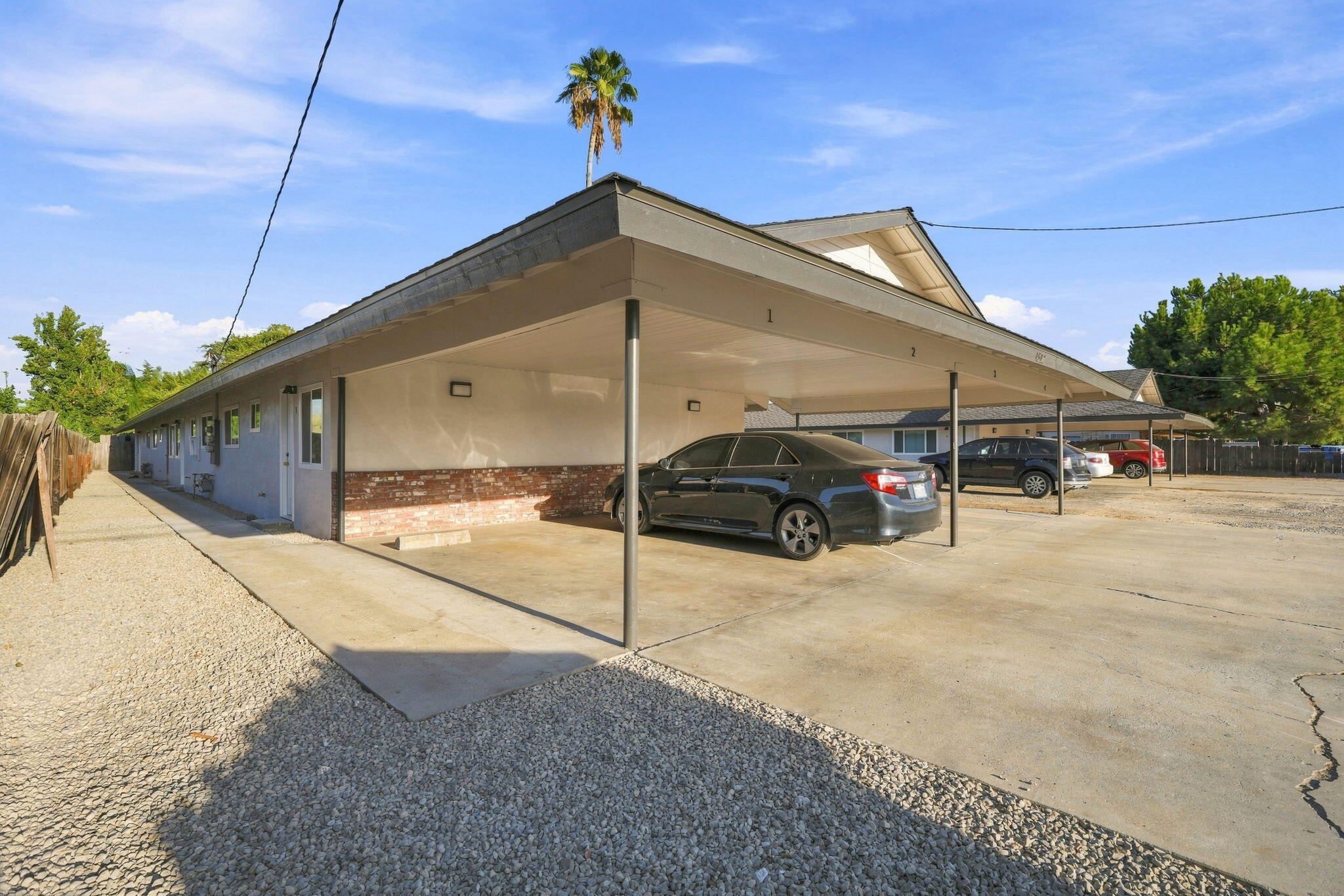 1506 N Cobb St, Porterville, CA 93257