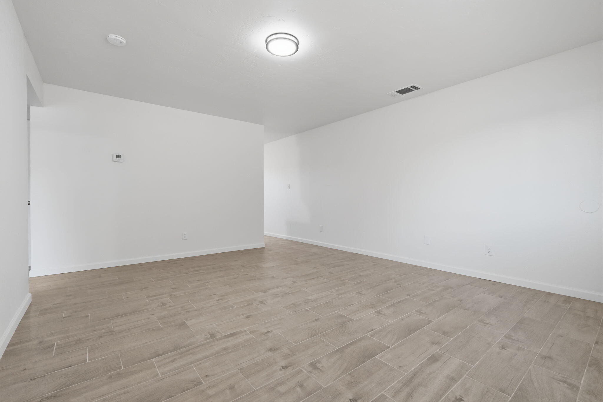 1506 N Cobb St, Porterville, CA 93257