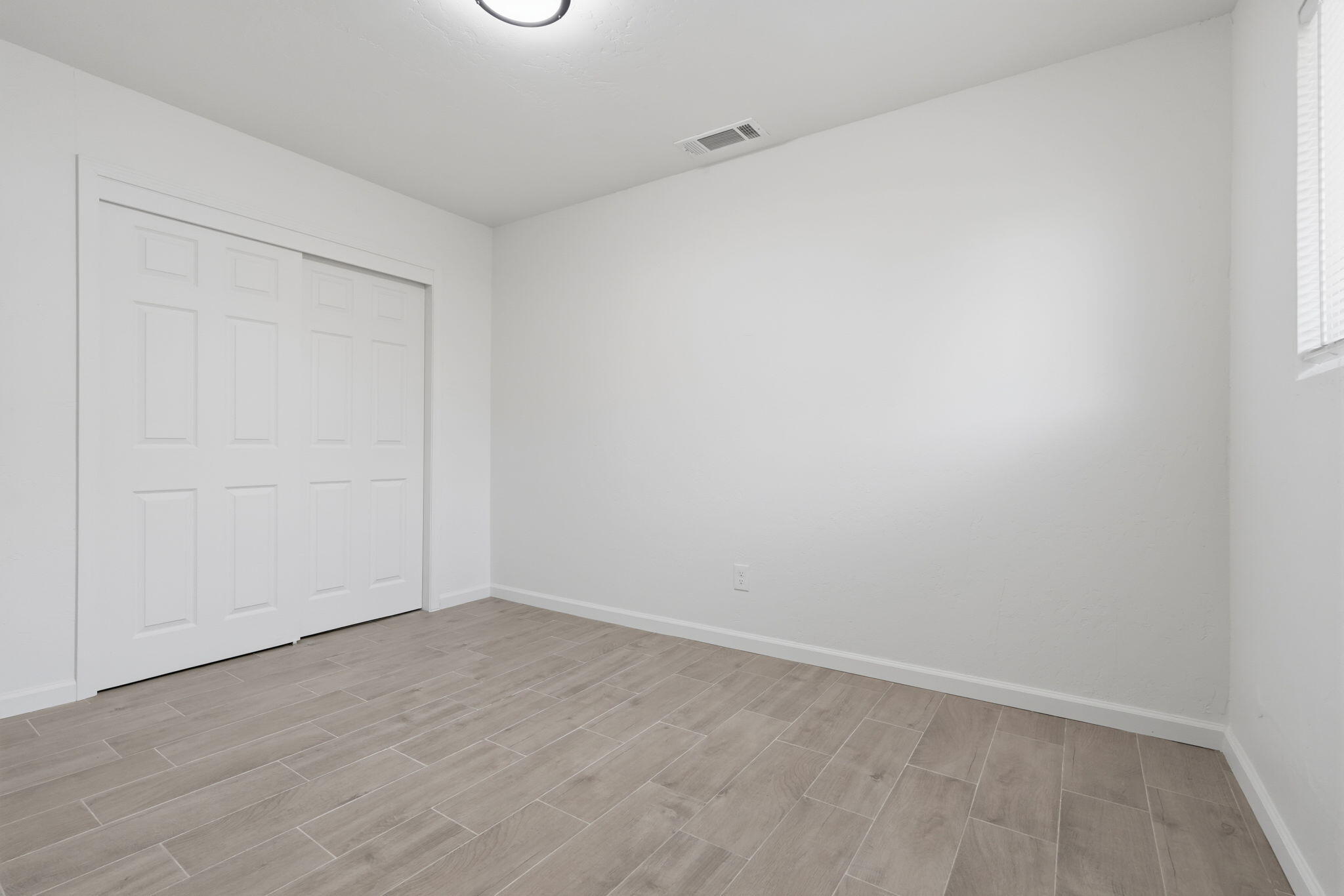 1506 N Cobb St, Porterville, CA 93257