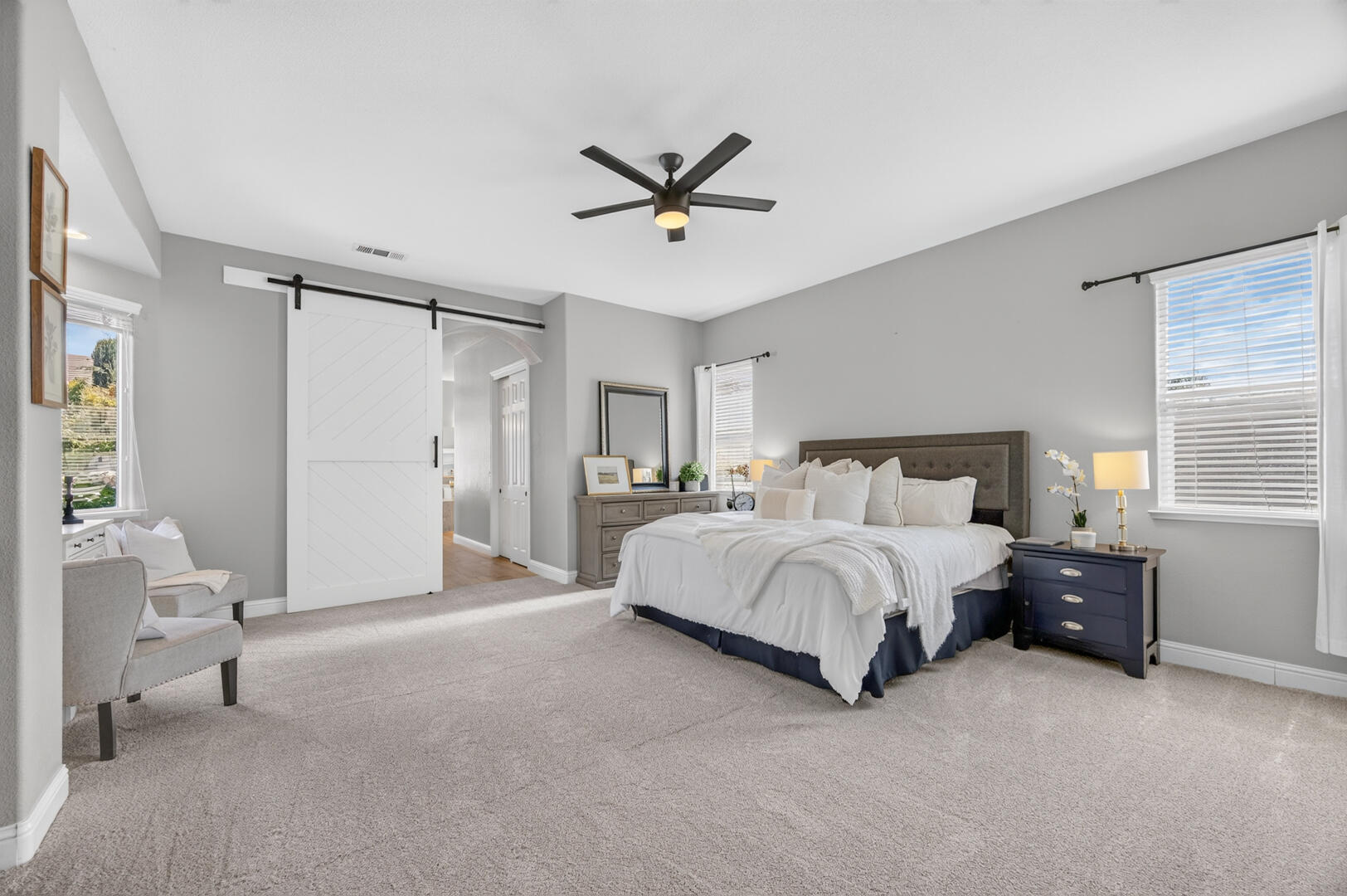 1945 N Greenfield Ave, Clovis, CA 93619