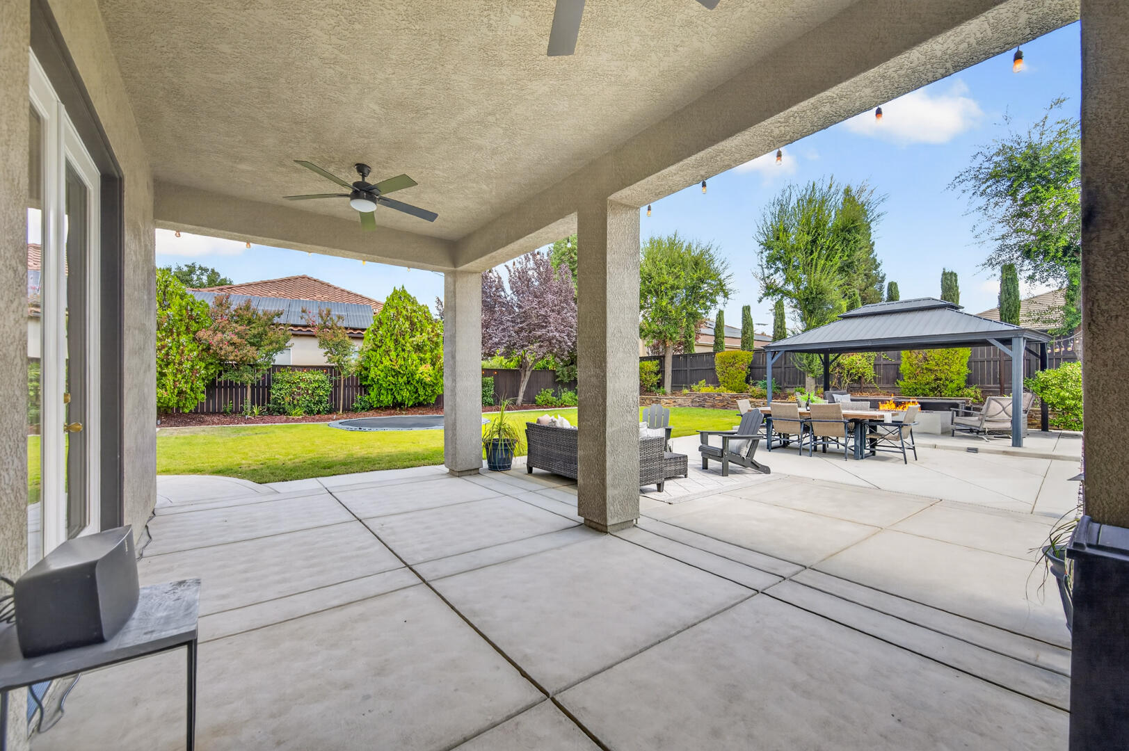 1945 N Greenfield Ave, Clovis, CA 93619