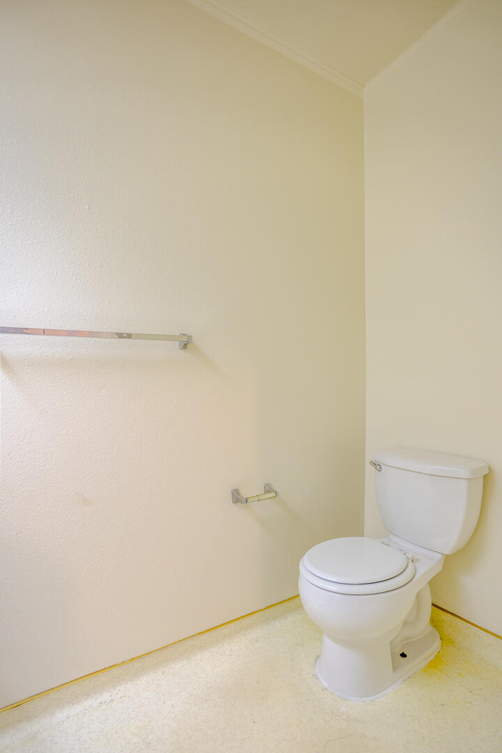 1214 S Kent St, Visalia, CA 93277