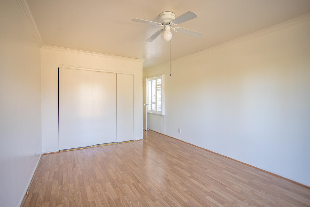 1214 S Kent St, Visalia, CA 93277
