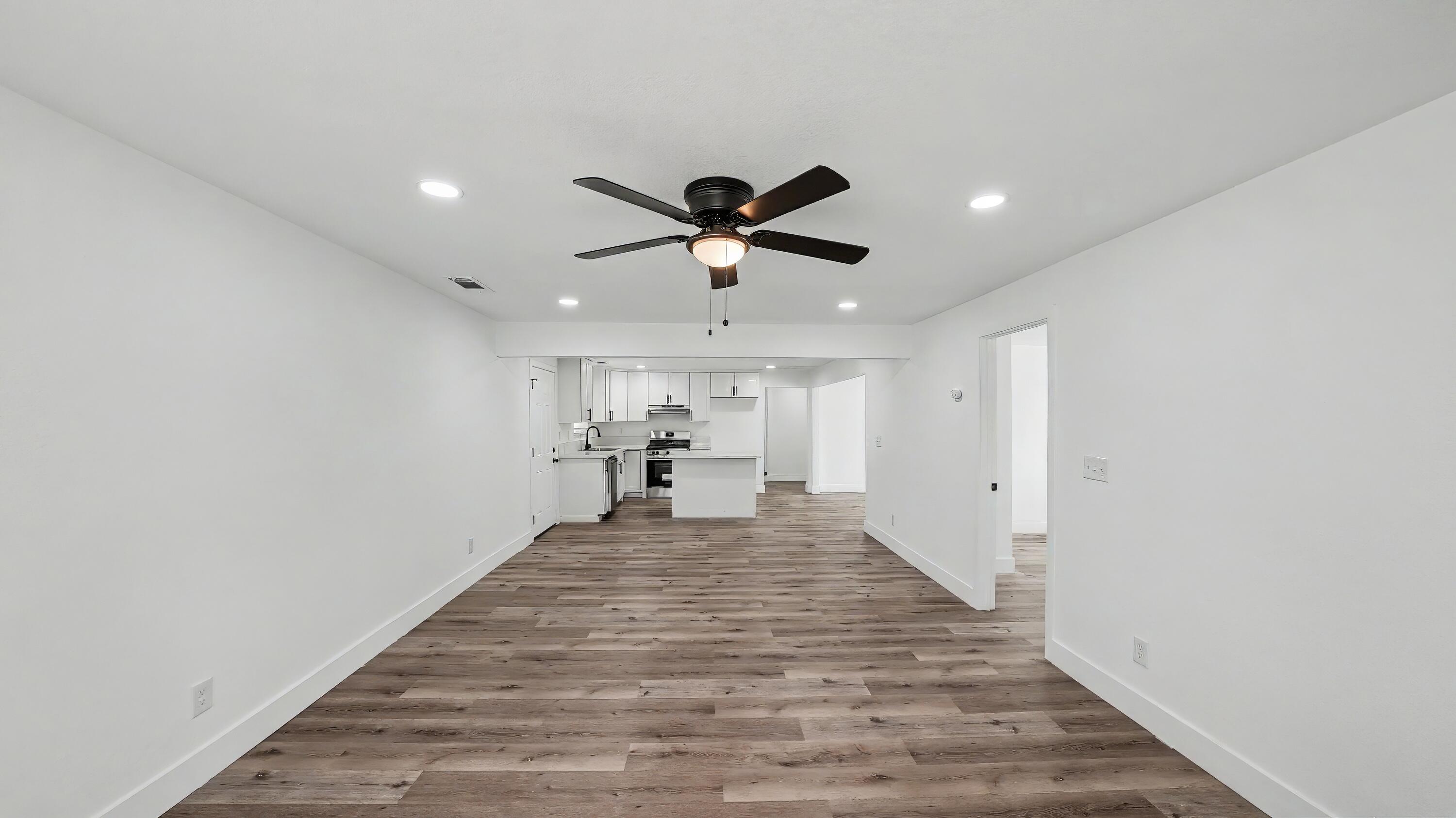 1060 W Belleview Ave, Porterville, CA 93257