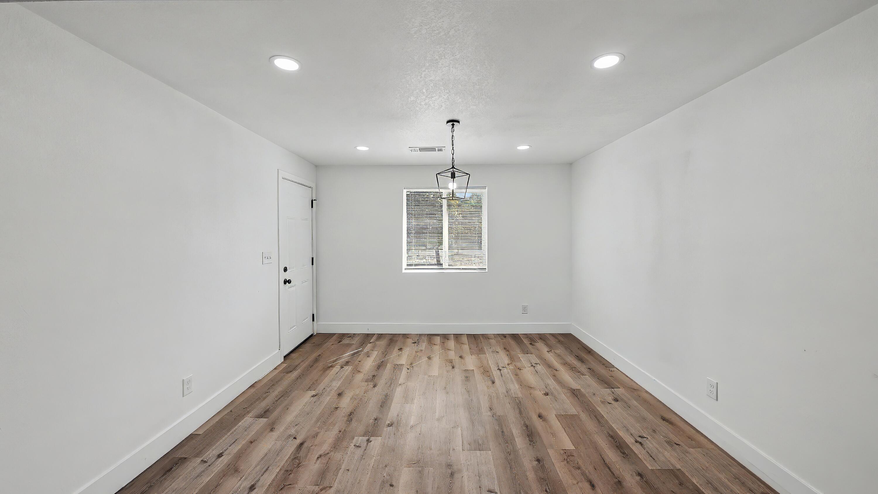 1060 W Belleview Ave, Porterville, CA 93257