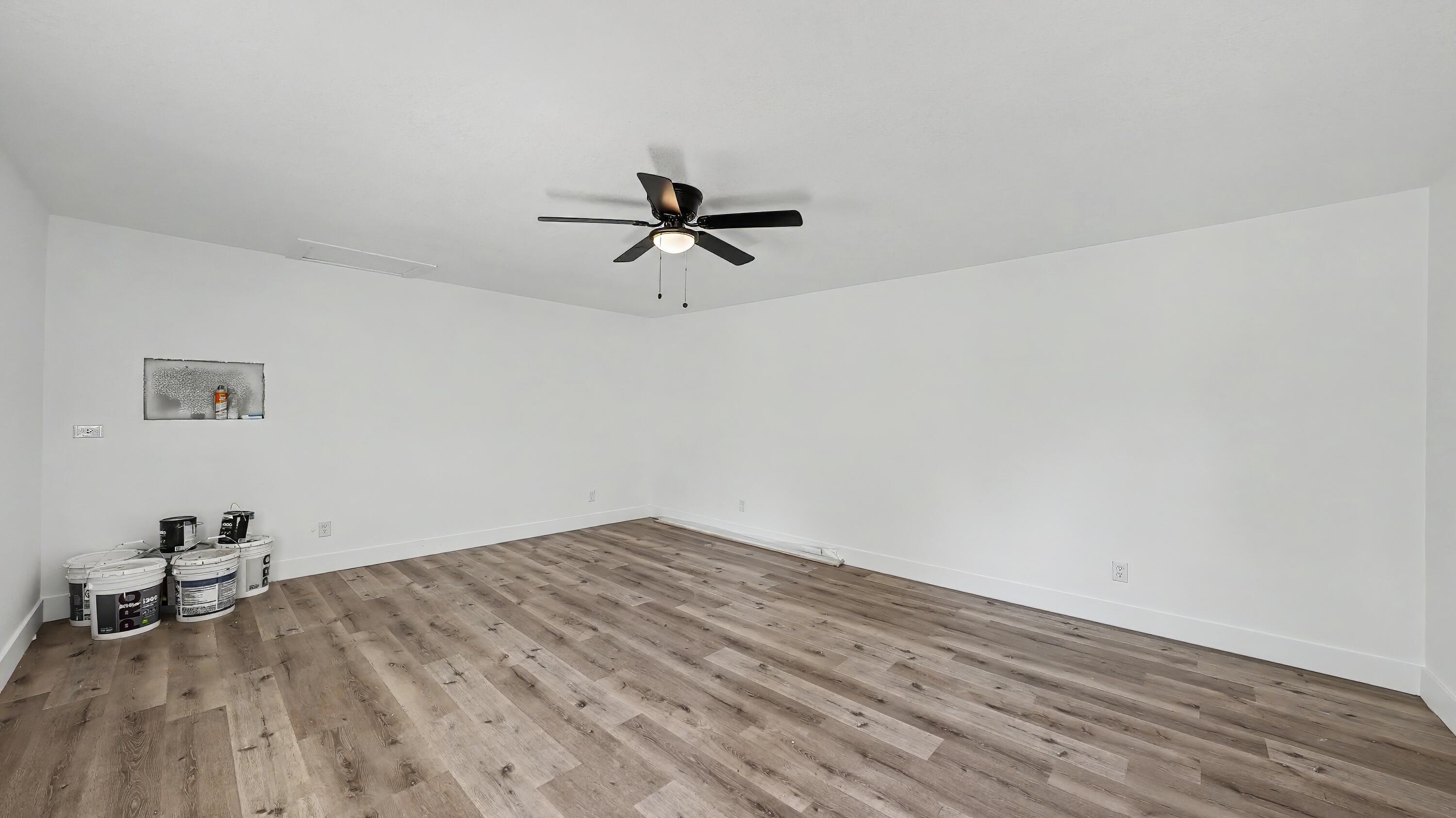 1060 W Belleview Ave, Porterville, CA 93257