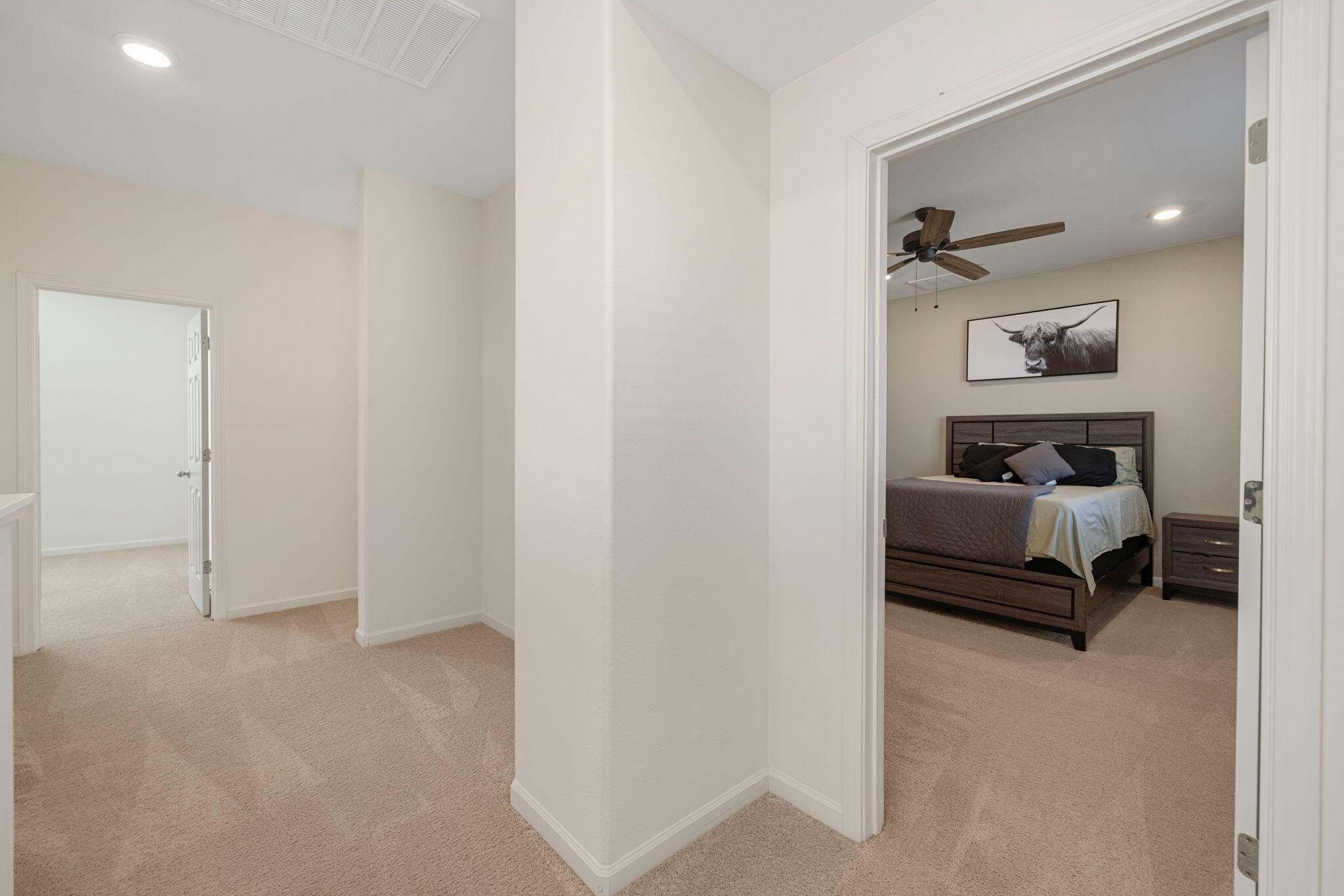 2253 S Manzanita Ct, Visalia, CA 93292