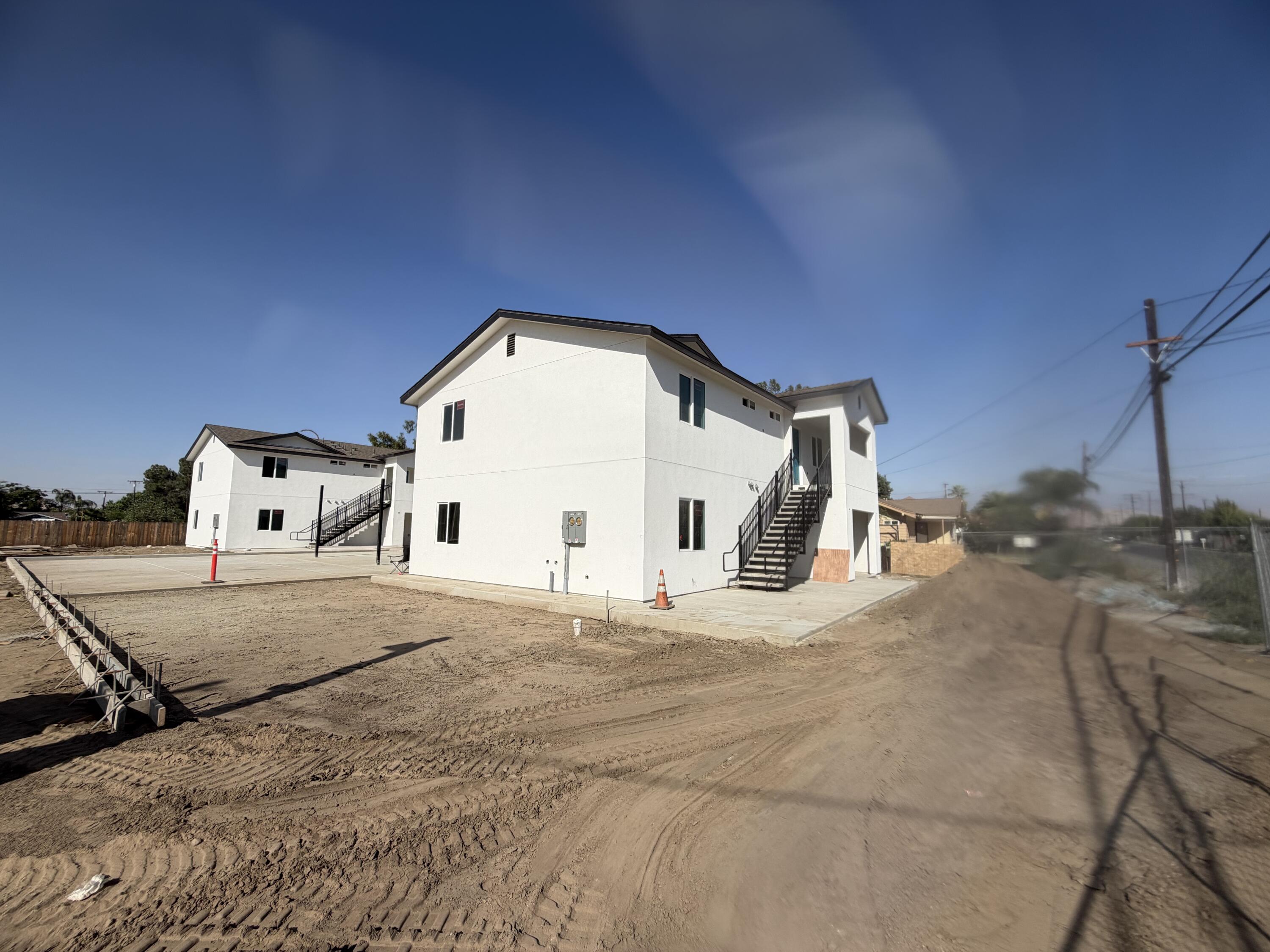 168 E Vandalia Ave, Porterville, CA 93257