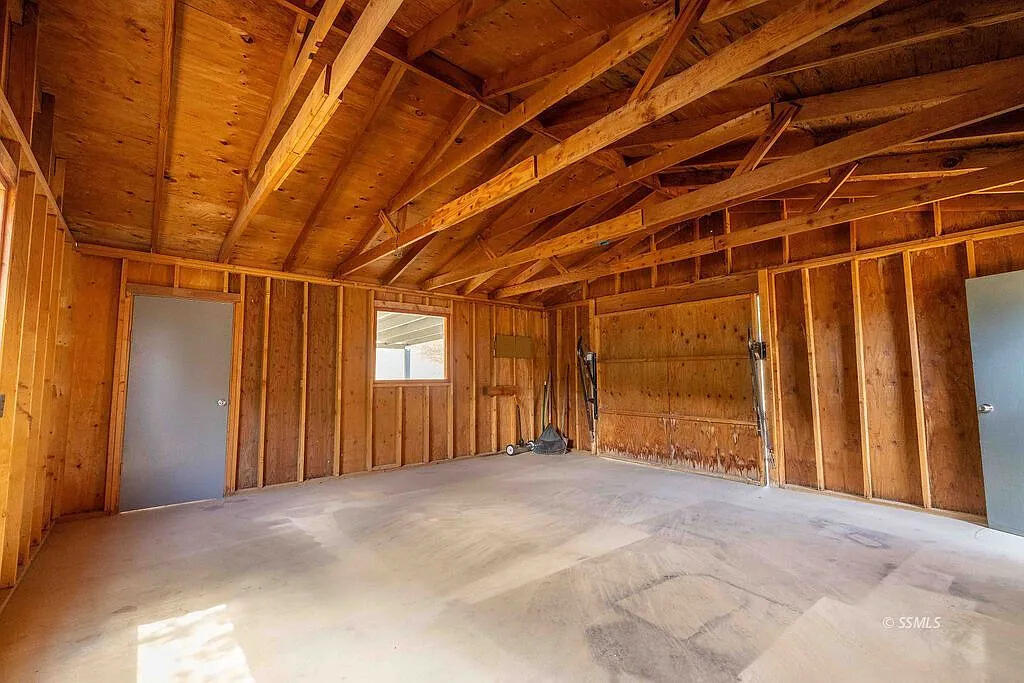 468 Caliente Bodfish Rd, Bodfish, CA 93205