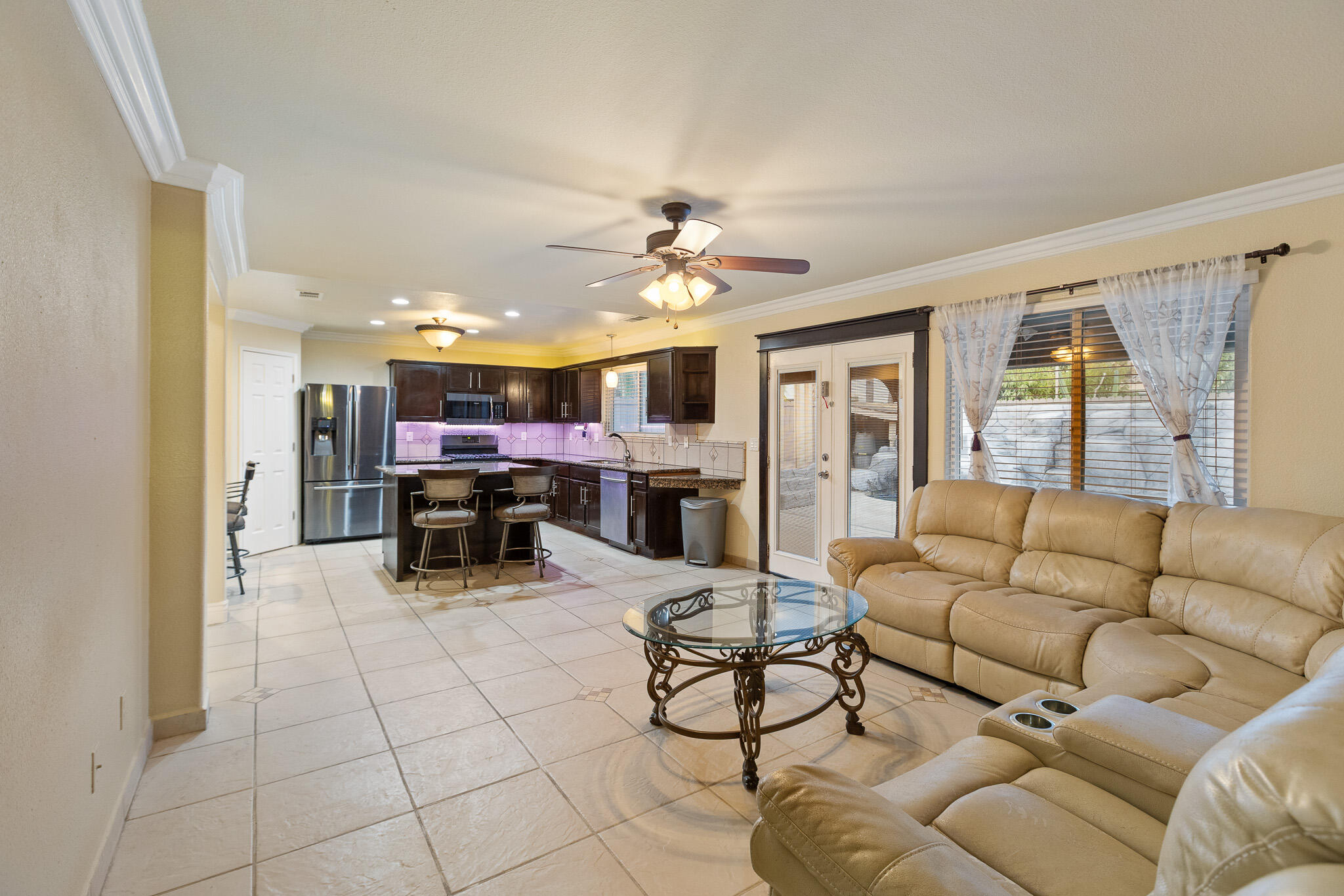 3124 N Mendonca, Visalia, CA 93291