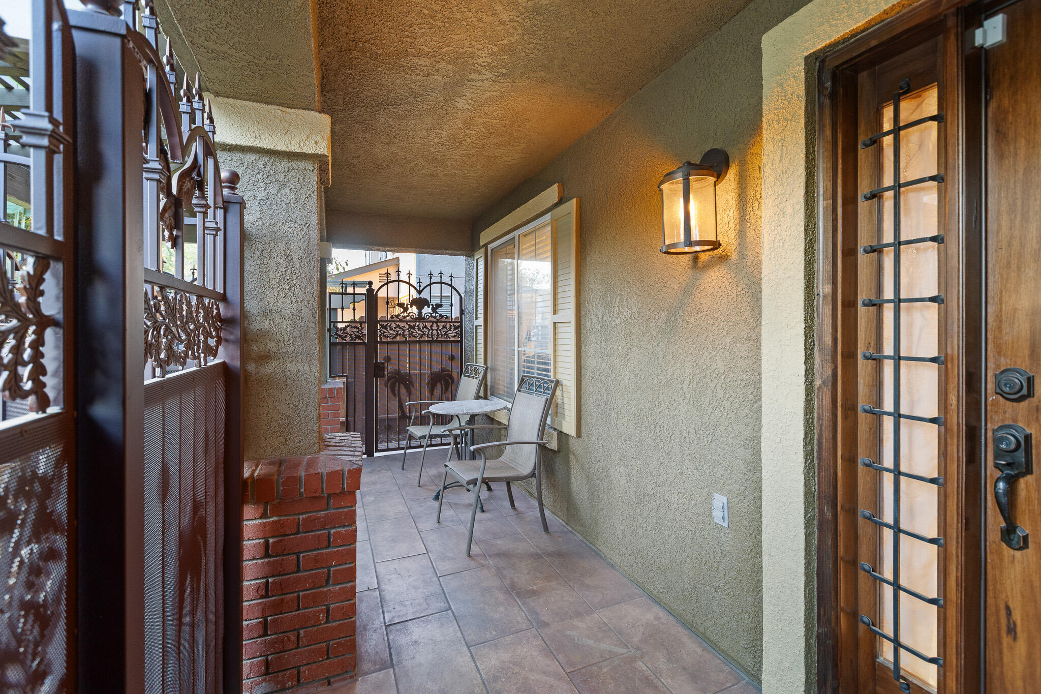 3124 N Mendonca, Visalia, CA 93291