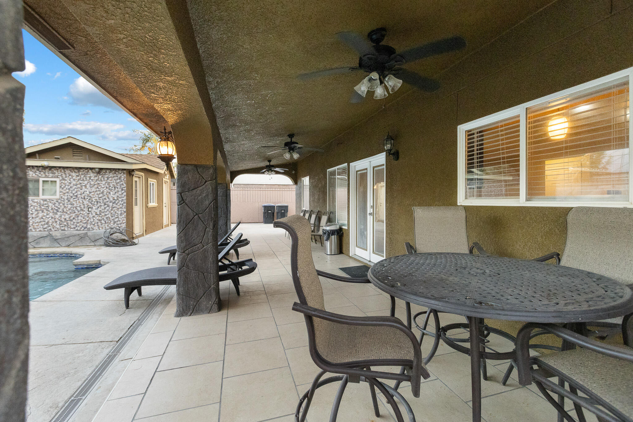 3124 N Mendonca, Visalia, CA 93291