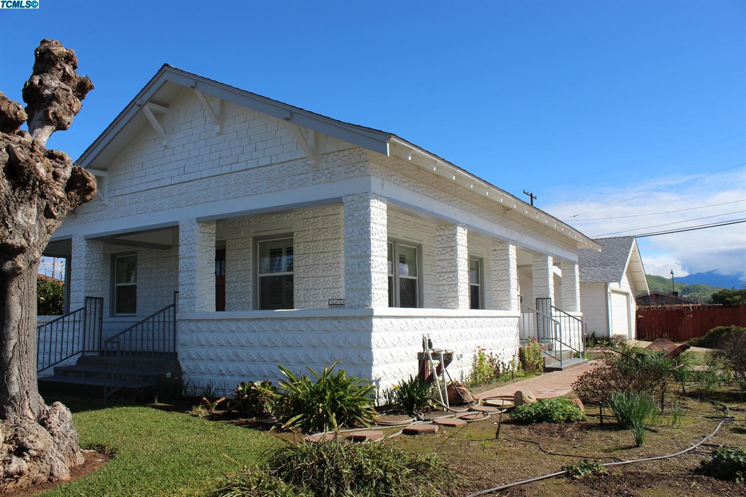 198 S Palm St, Woodlake, CA 93286