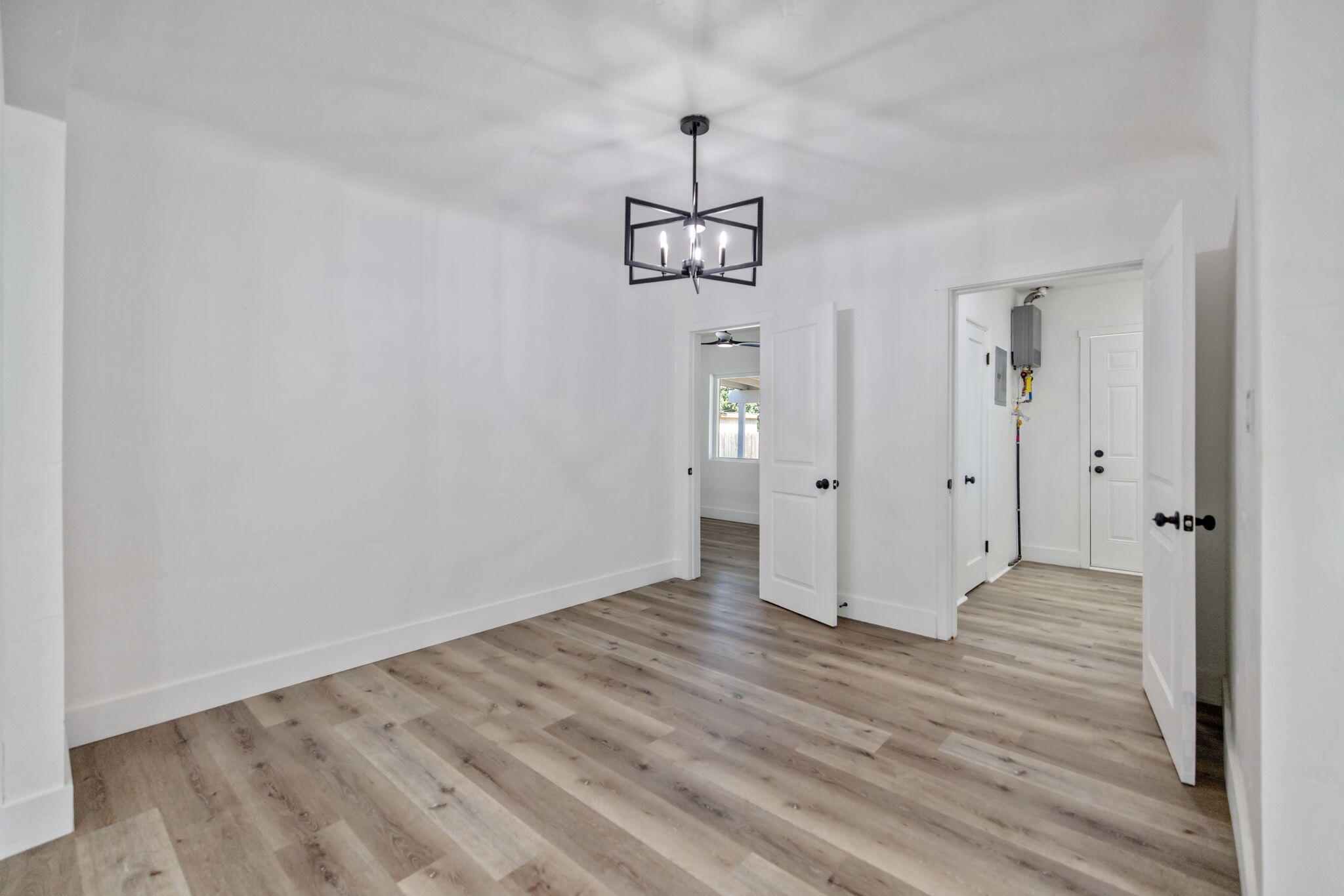 1208 Hall Ave, Corcoran, CA 93212