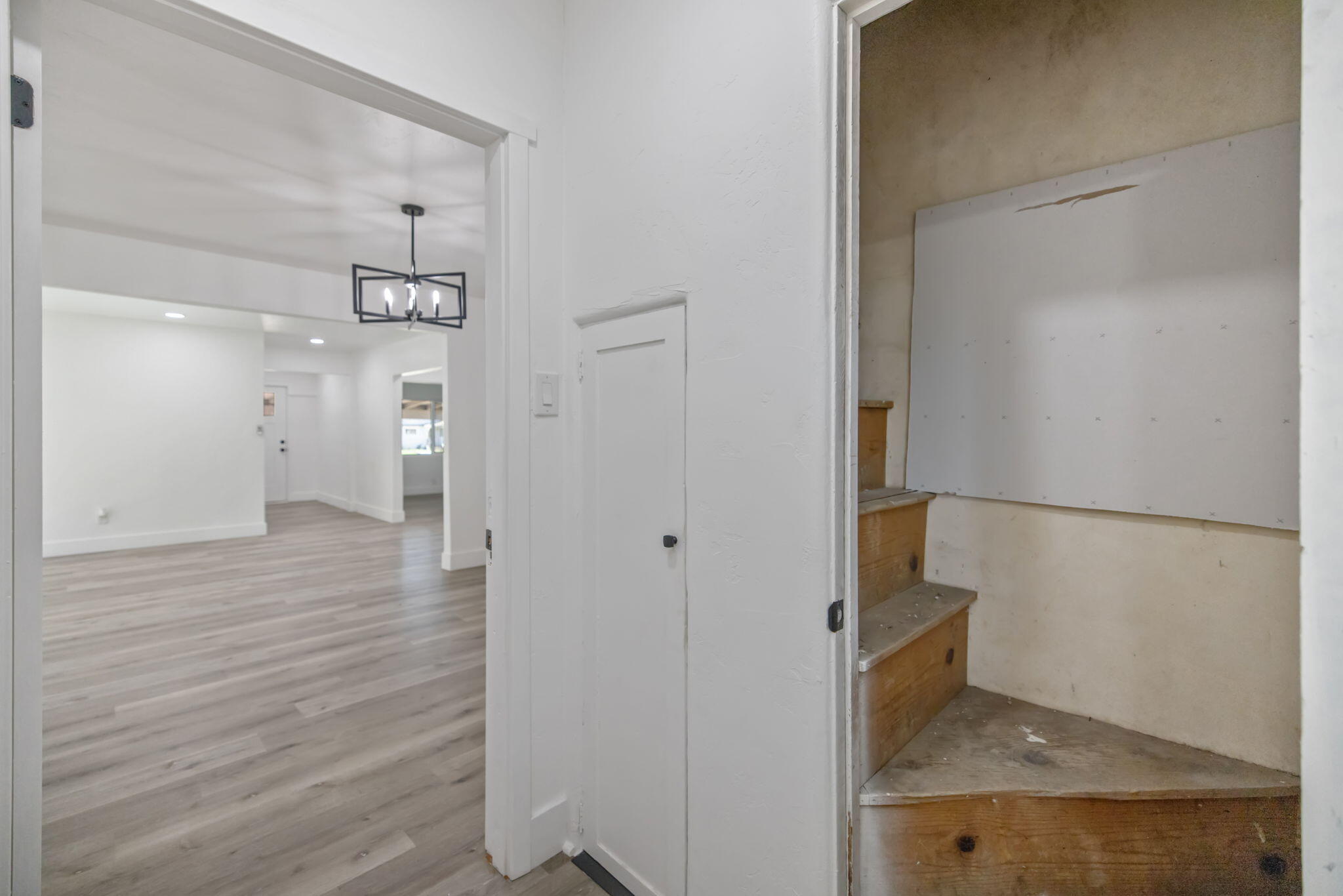 1208 Hall Ave, Corcoran, CA 93212