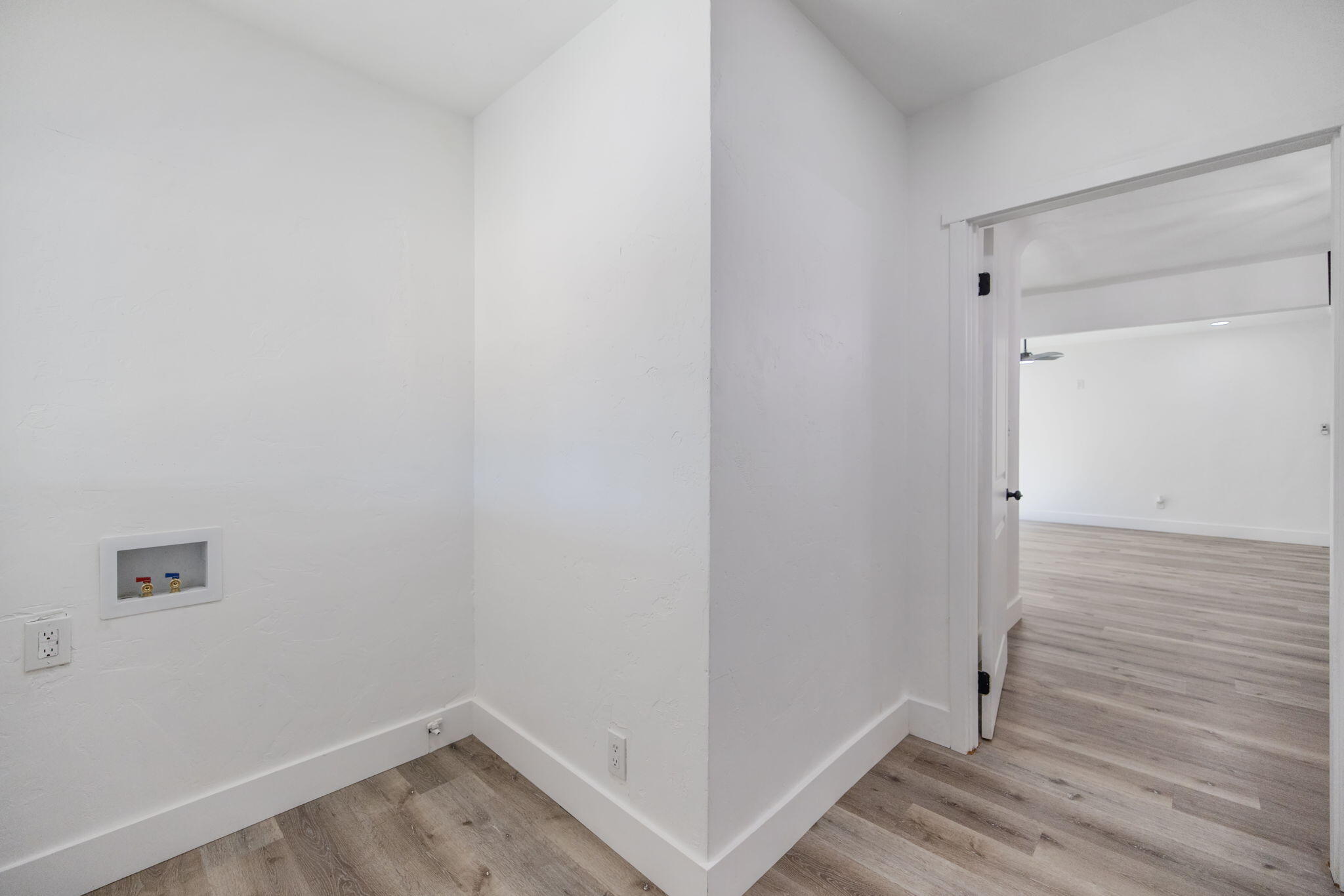 1208 Hall Ave, Corcoran, CA 93212