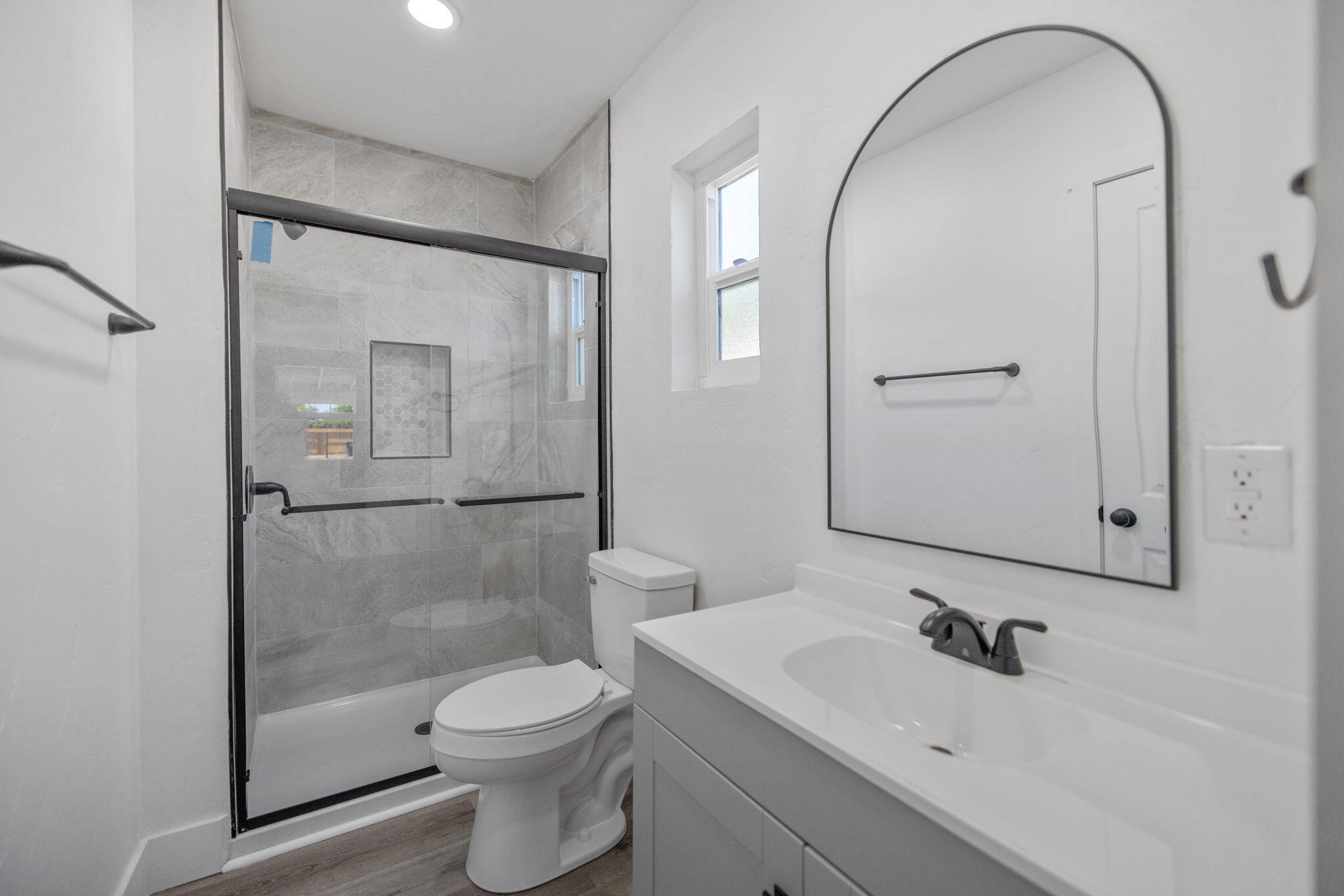1208 Hall Ave, Corcoran, CA 93212