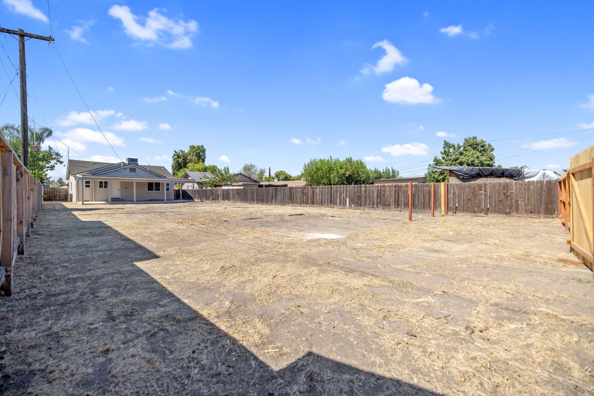 1208 Hall Ave, Corcoran, CA 93212