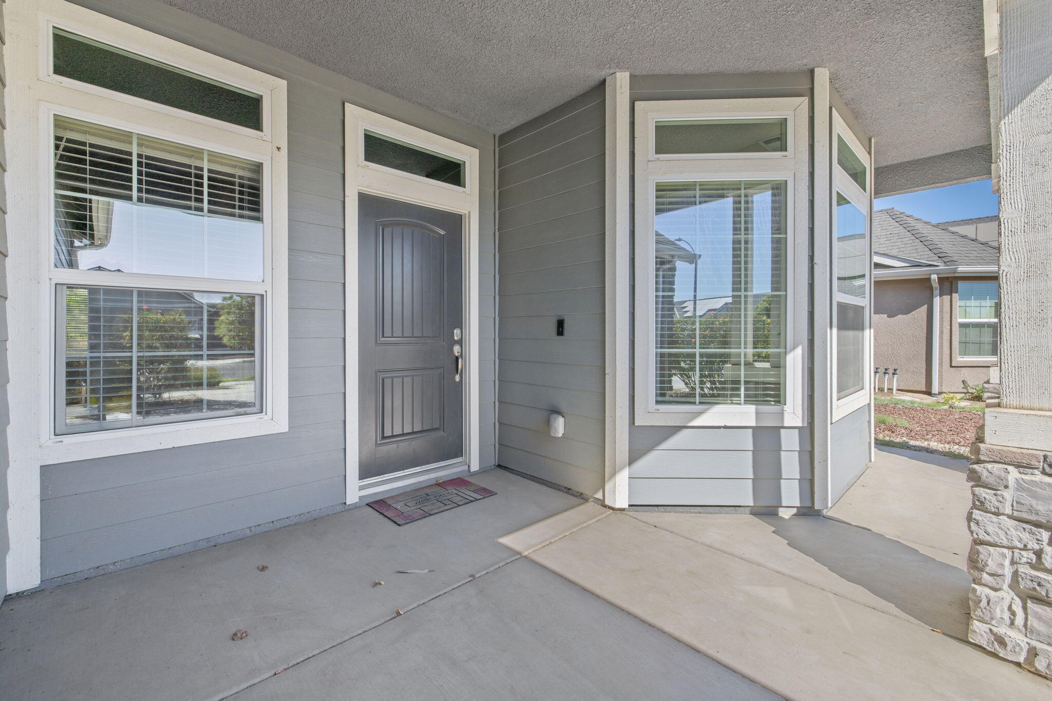 2521 N Fontana St, Visalia, CA 93291