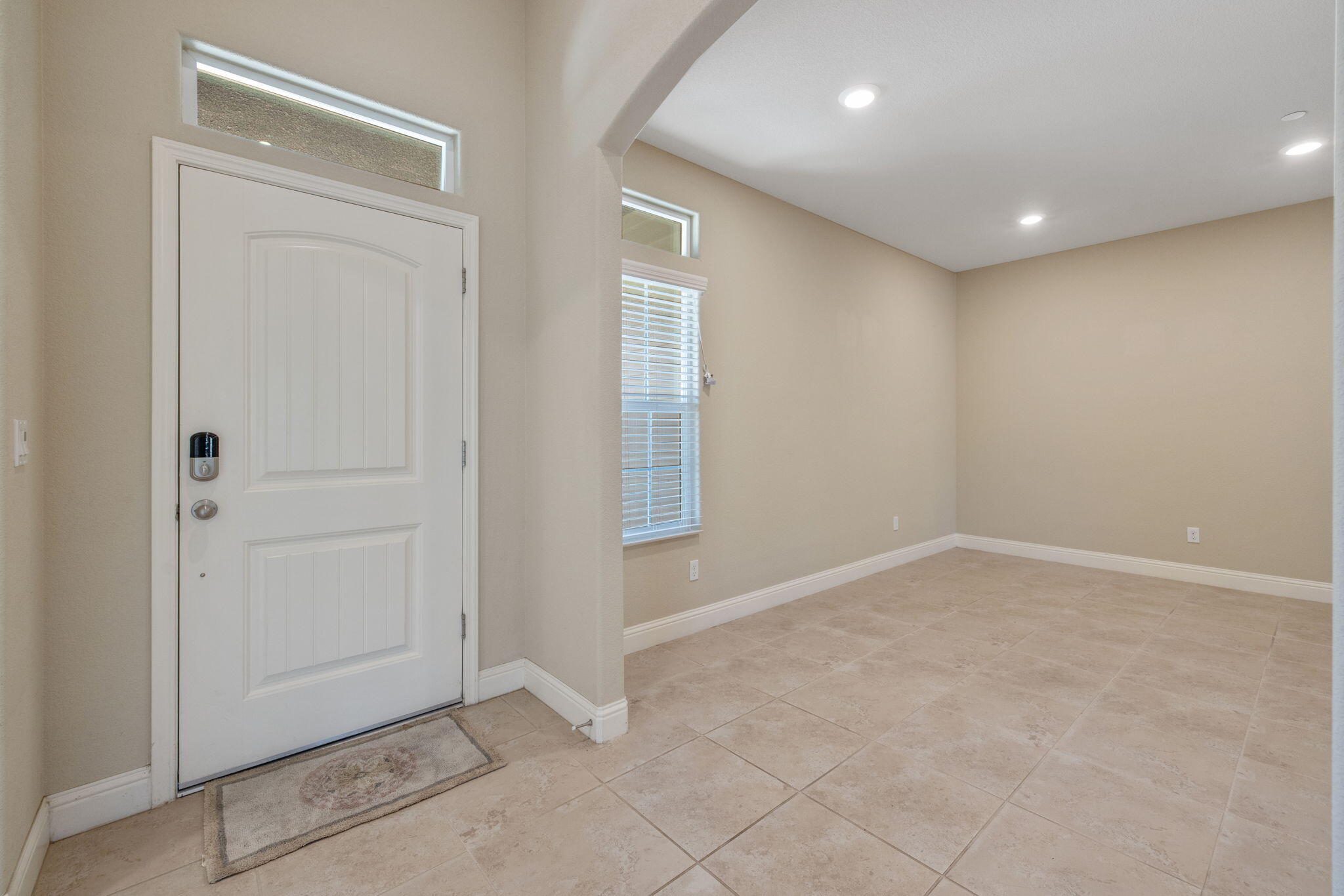 2521 N Fontana St, Visalia, CA 93291