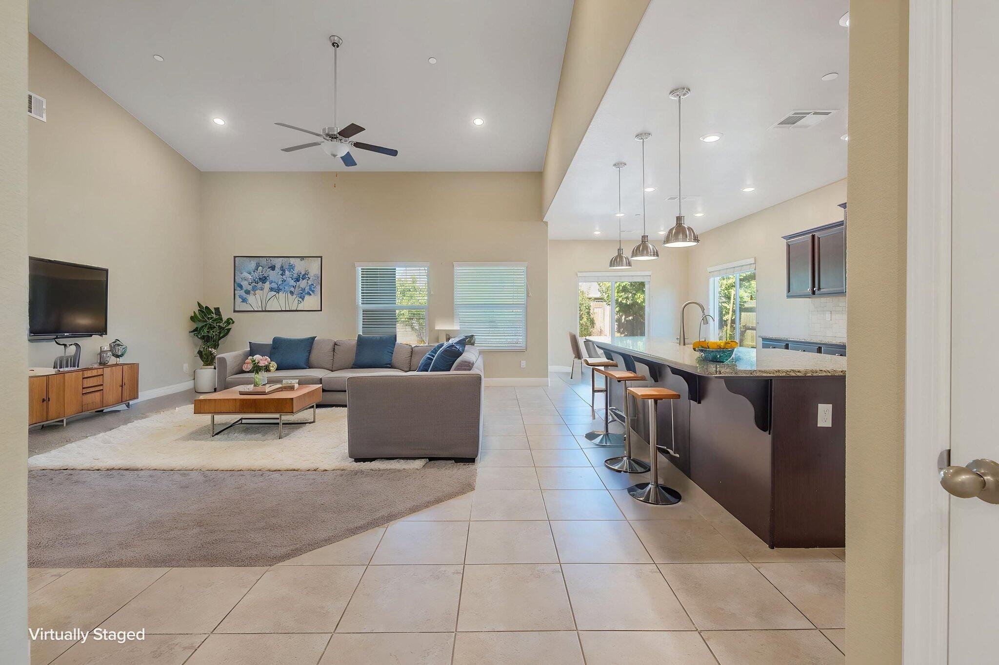 2521 N Fontana St, Visalia, CA 93291