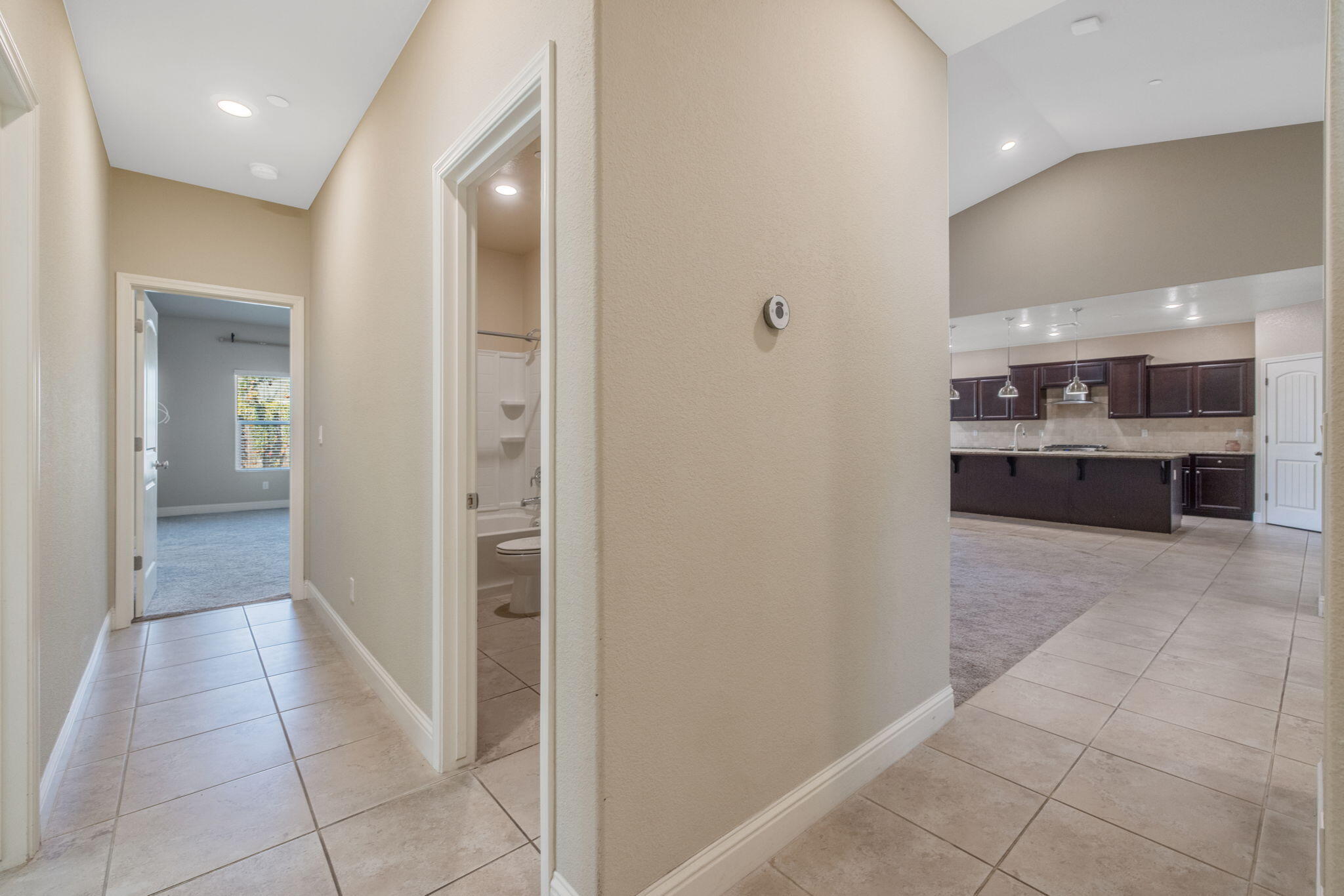 2521 N Fontana St, Visalia, CA 93291