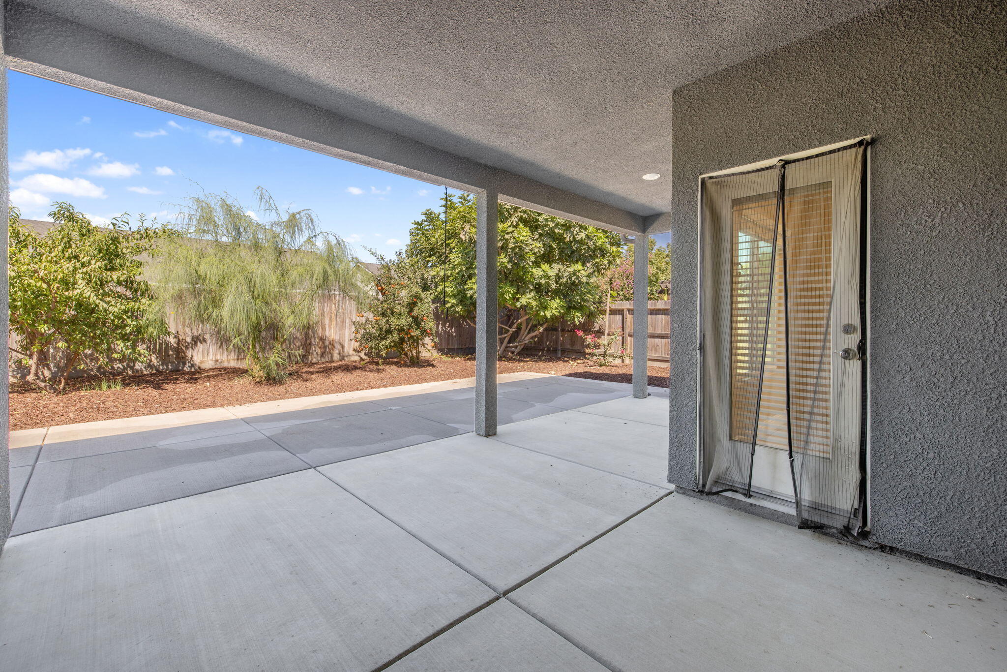 2521 N Fontana St, Visalia, CA 93291