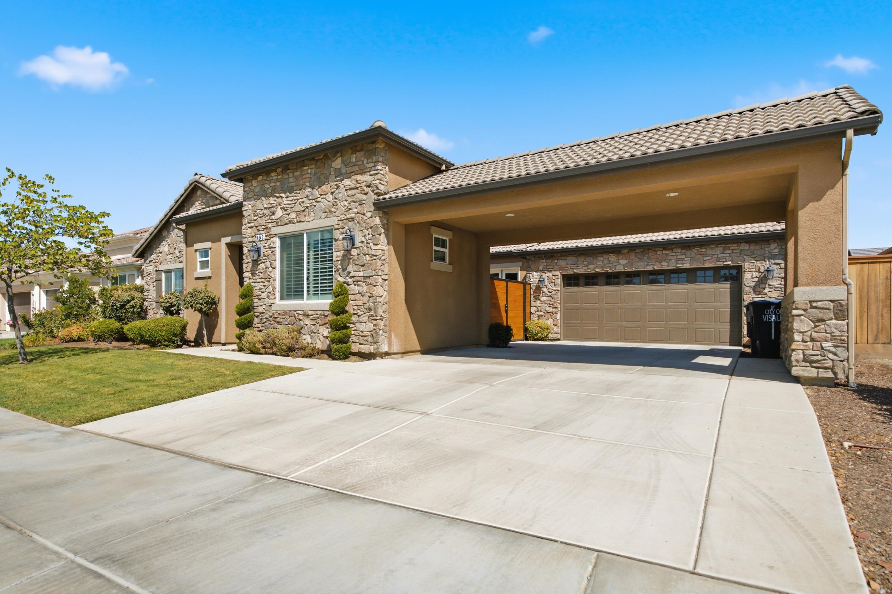 4842 W Payson Ave, Visalia, CA 93291