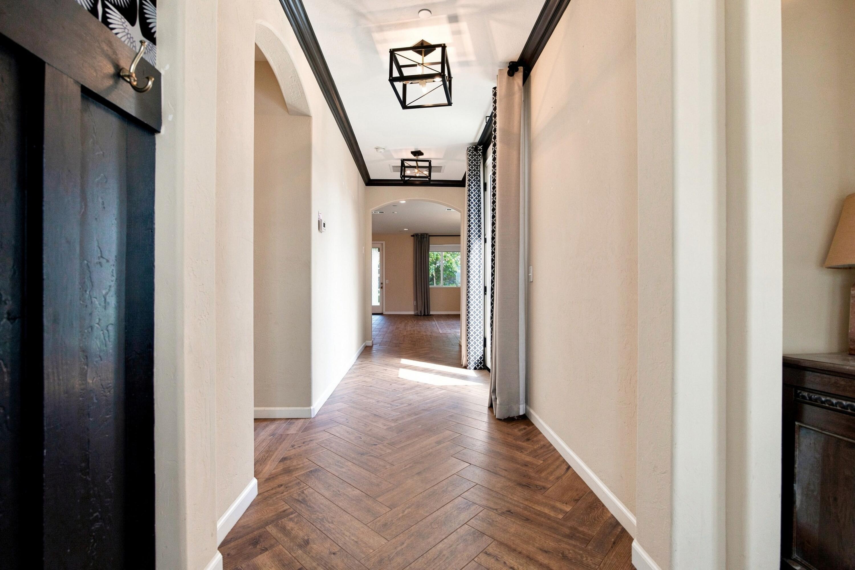 4842 W Payson Ave, Visalia, CA 93291