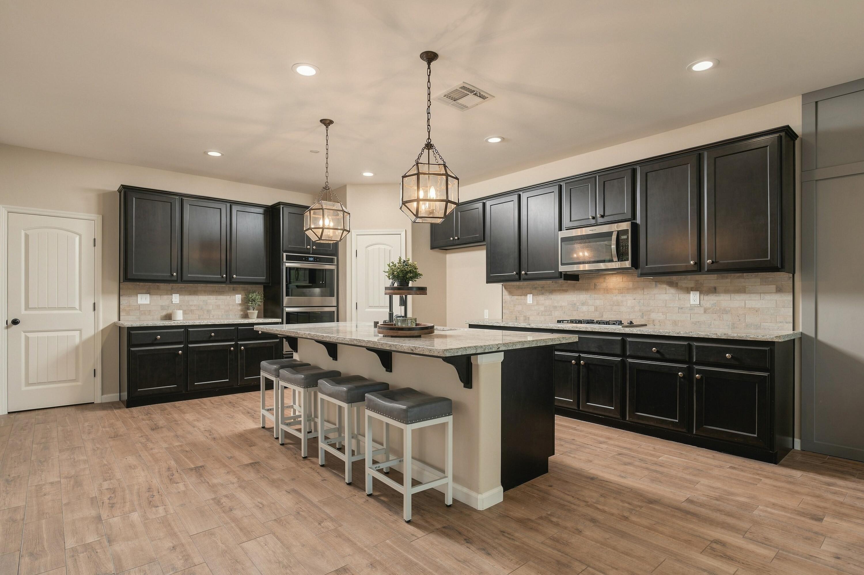 4842 W Payson Ave, Visalia, CA 93291