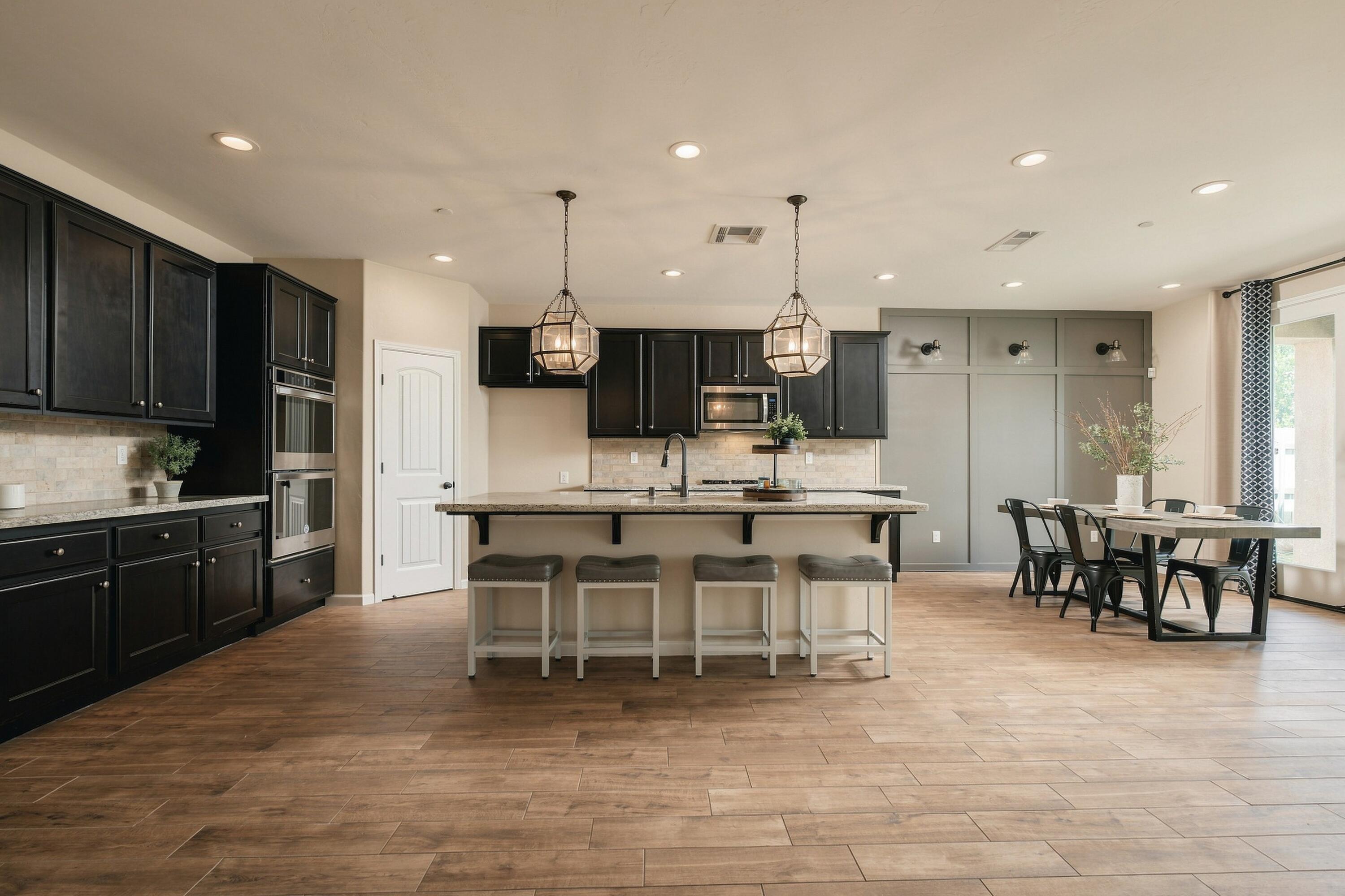 4842 W Payson Ave, Visalia, CA 93291